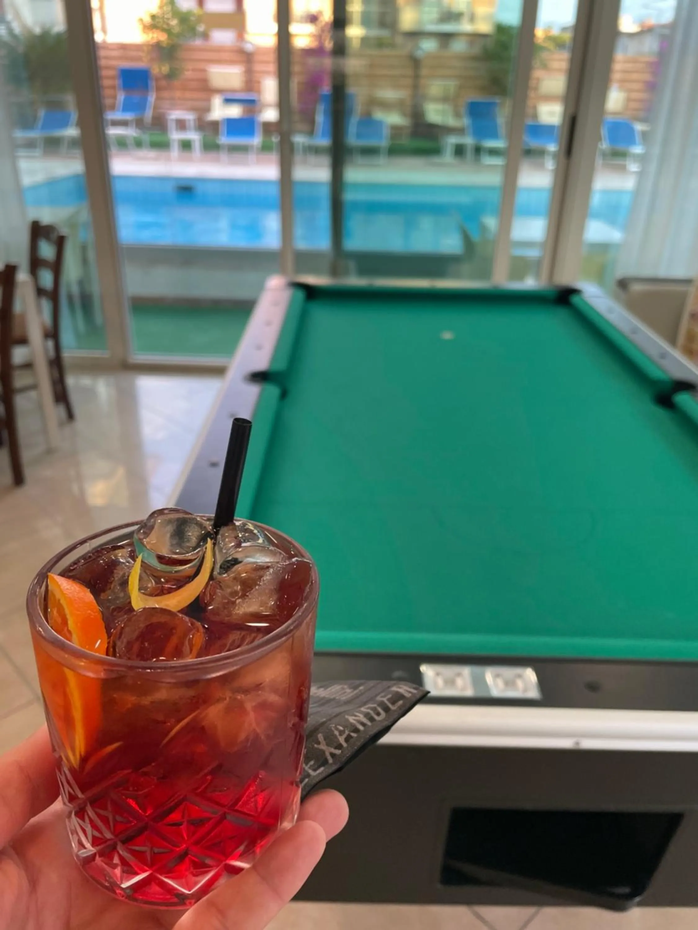 Billiard in Hotel Apogeo - Breakfast Experience