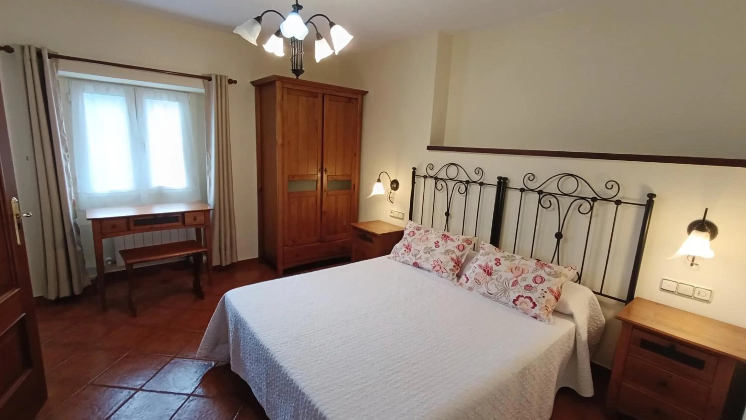 Bedroom, Bed in Hotel Rural Alavera