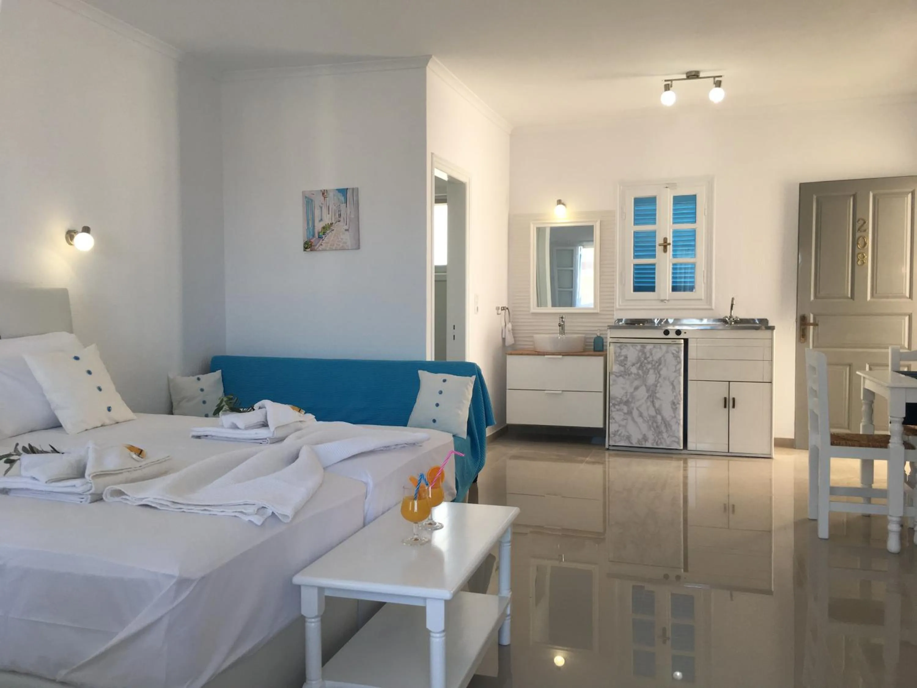 Kitchen or kitchenette in Limnionas Bay Village Hotel