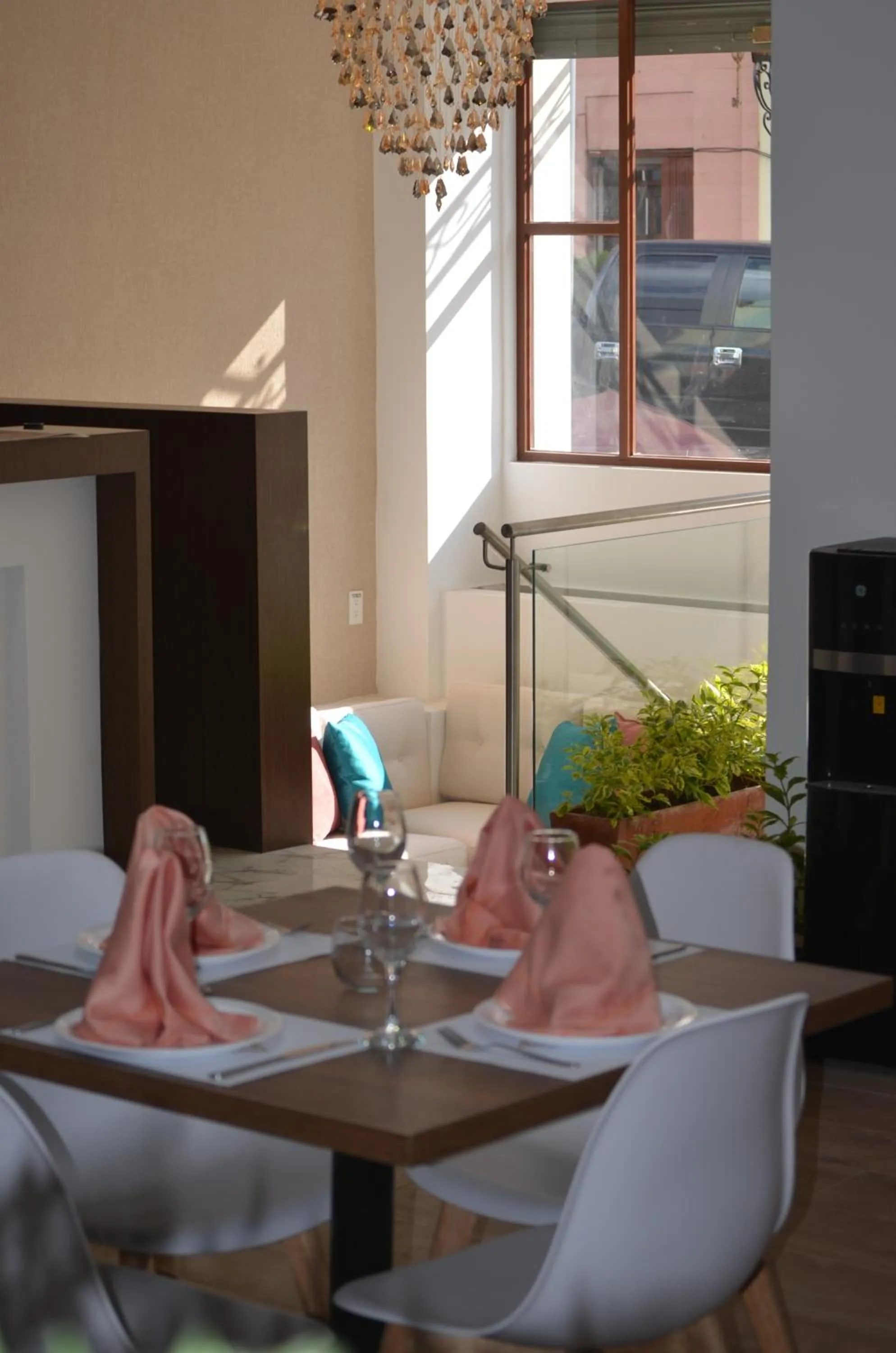 Restaurant/places to eat in Hotel Gran Mariscal Quito