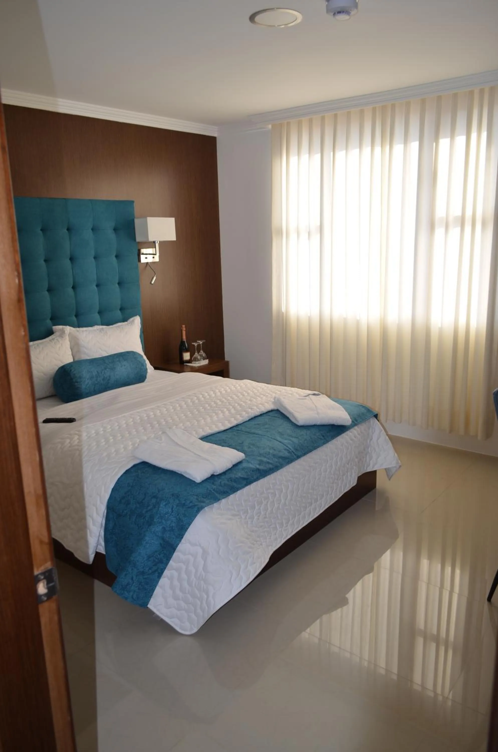 Photo of the whole room, Bed in Hotel Gran Mariscal Quito