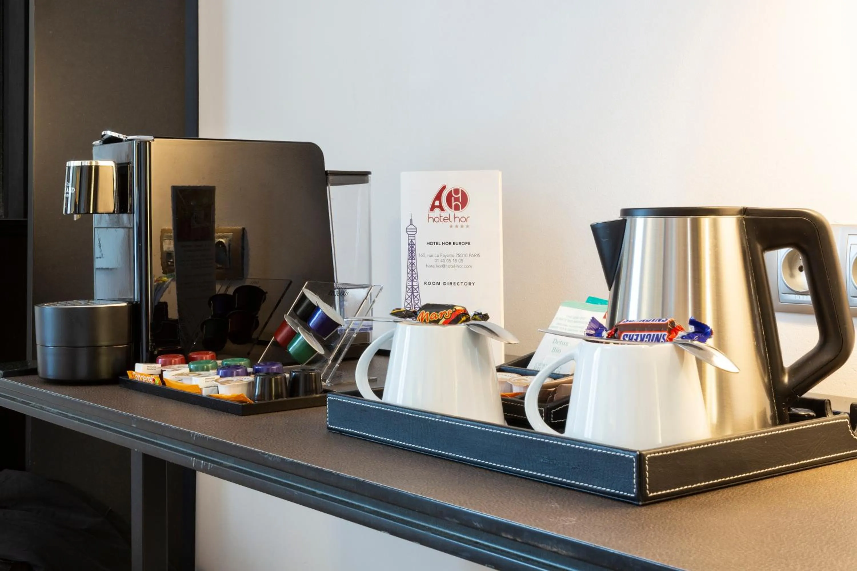 Coffee/tea facilities in Hôtel Hor Europe
