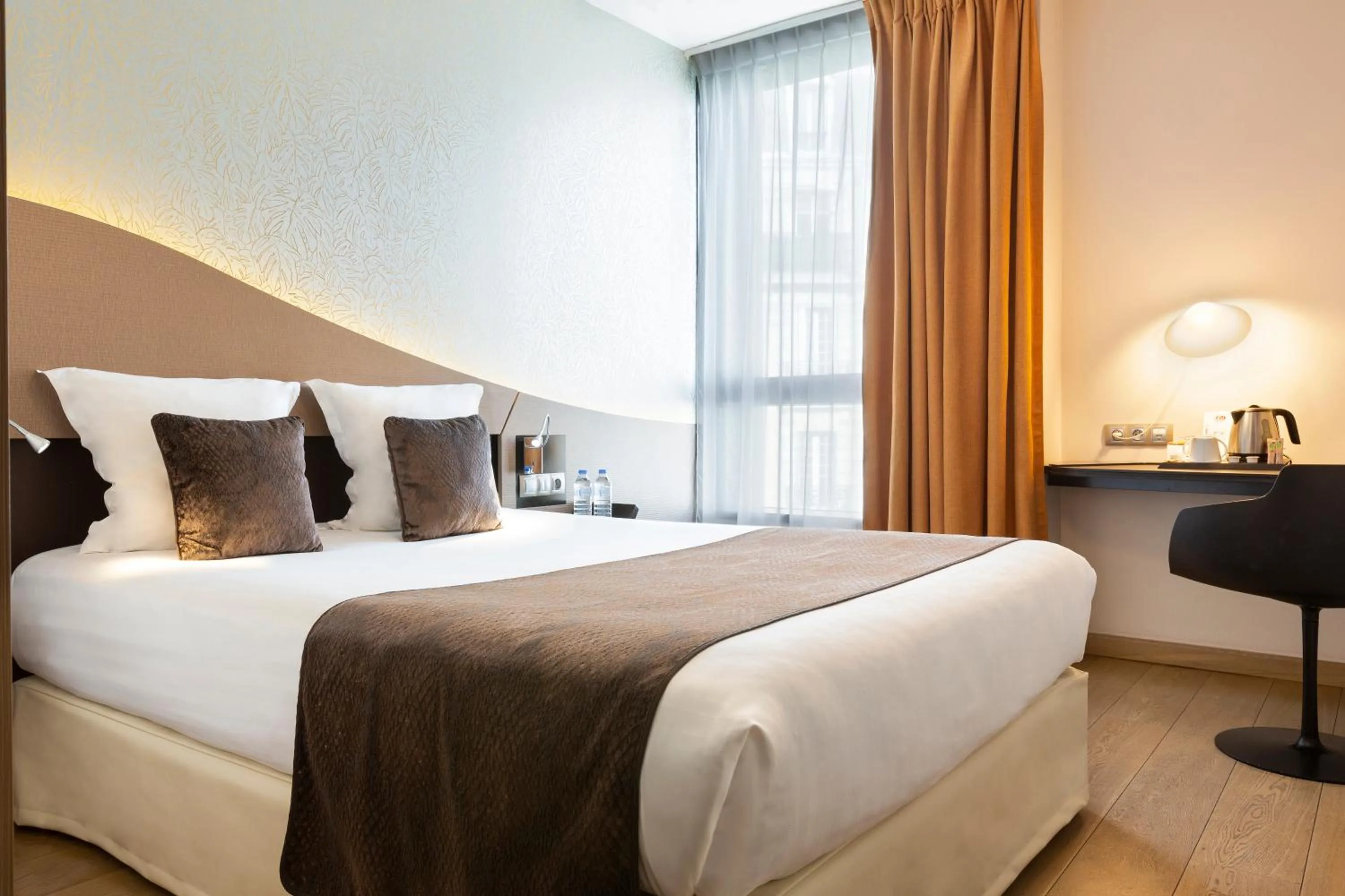 Bed in Hôtel Hor Europe