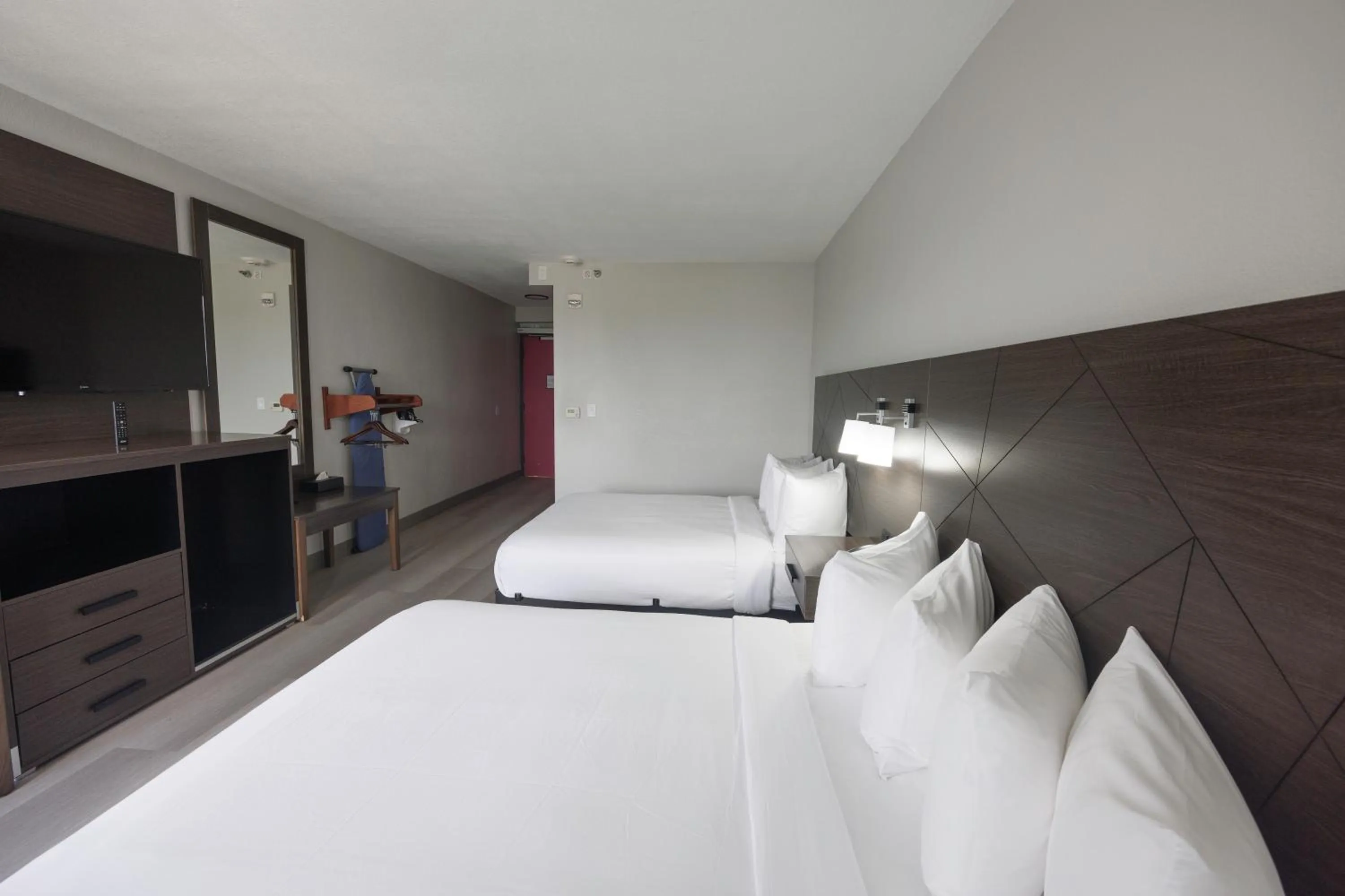 Bed in B&B Hotel Miami Airport