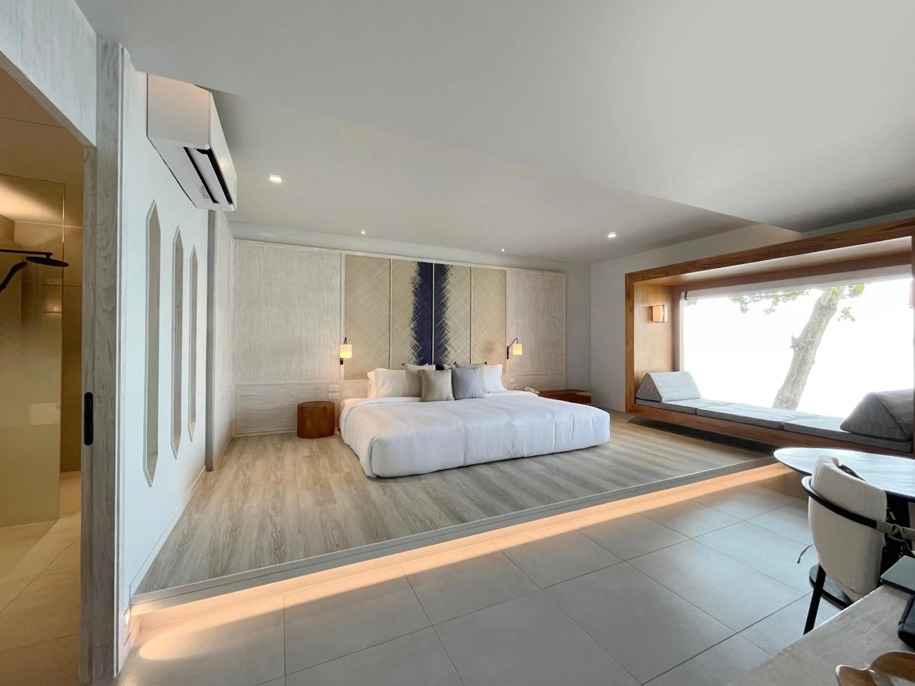 Bed in Rocky's Boutique Resort - Veranda Collection Samui