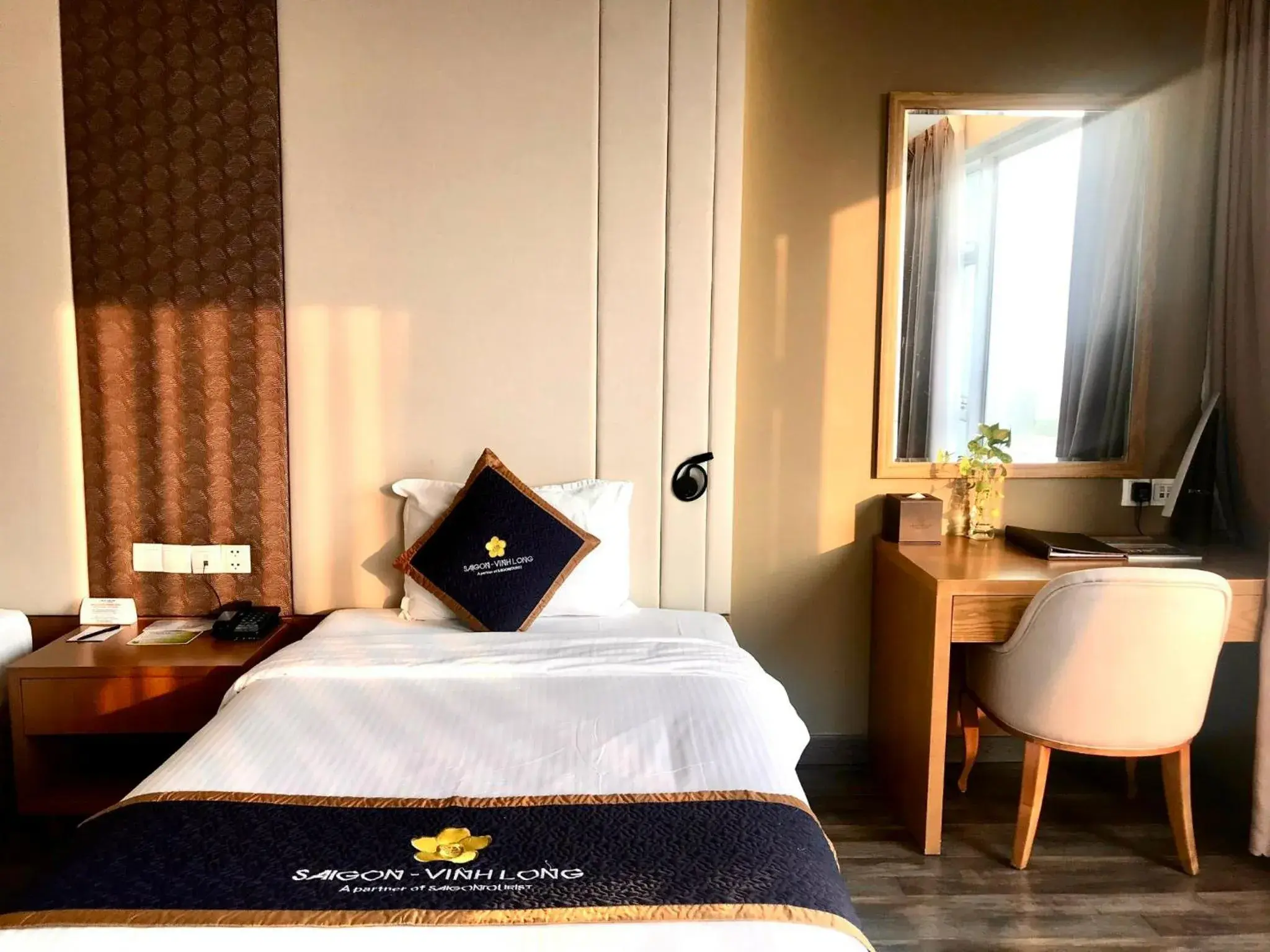 Twin Room with View in Khách sạn Sài Gòn Vĩnh Long Twin Room with View in Khách sạn Sài Gòn Vĩnh Long