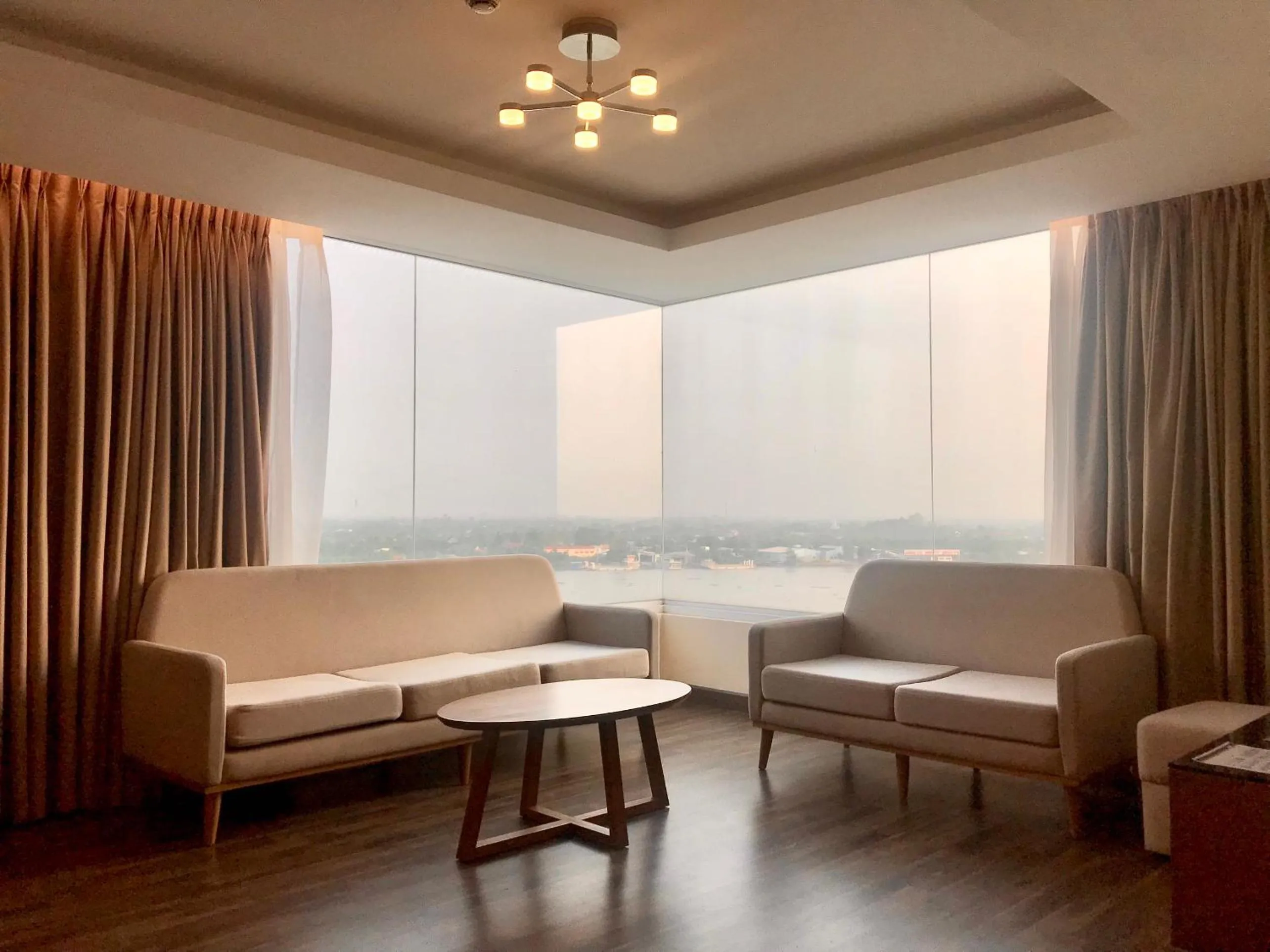 Khách sạn Sài Gòn Vĩnh Long