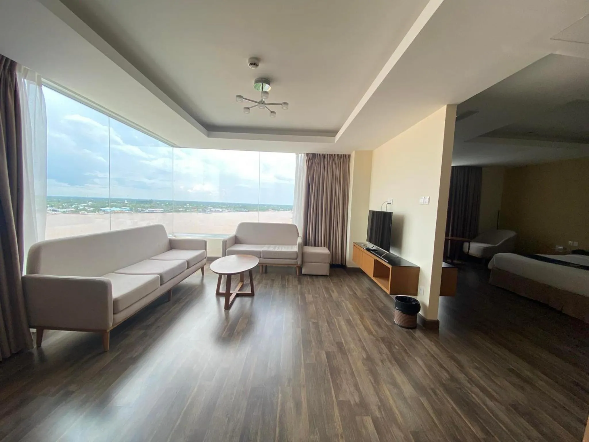 Bed in Khách sạn Sài Gòn Vĩnh Long