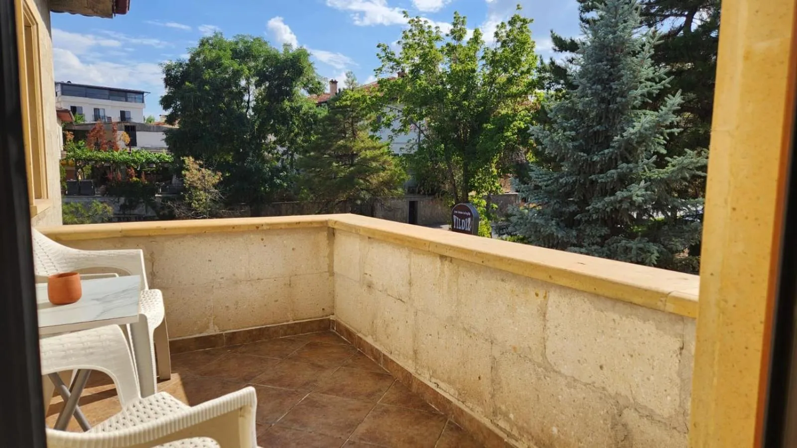 Balcony/Terrace in Yıldız Hotel