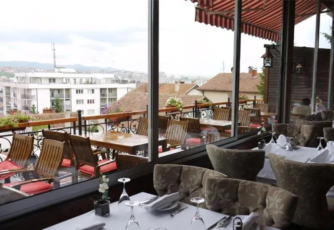 Restaurant/places to eat in Hotel Pinocchio