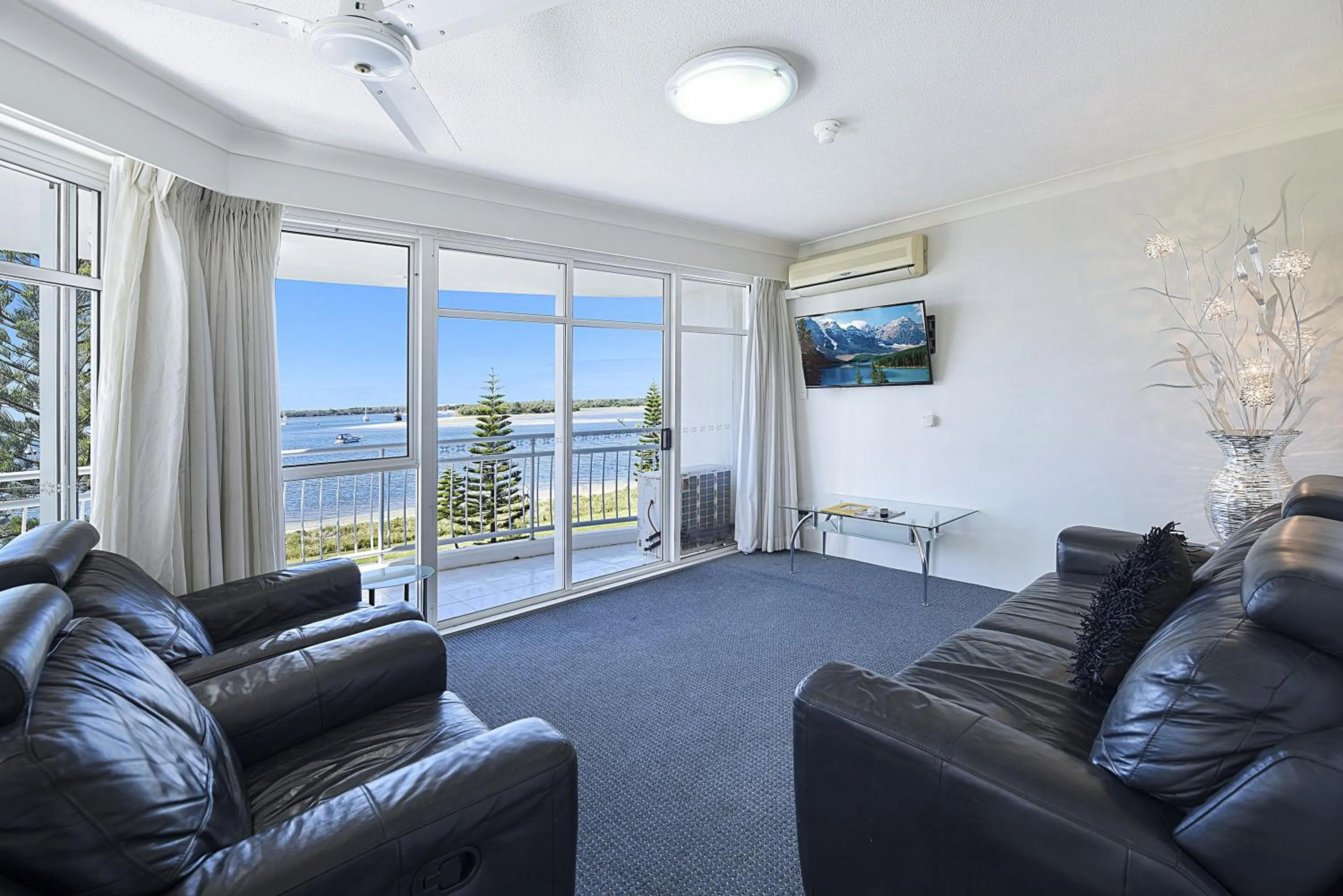 Living room in The Atrium Resort