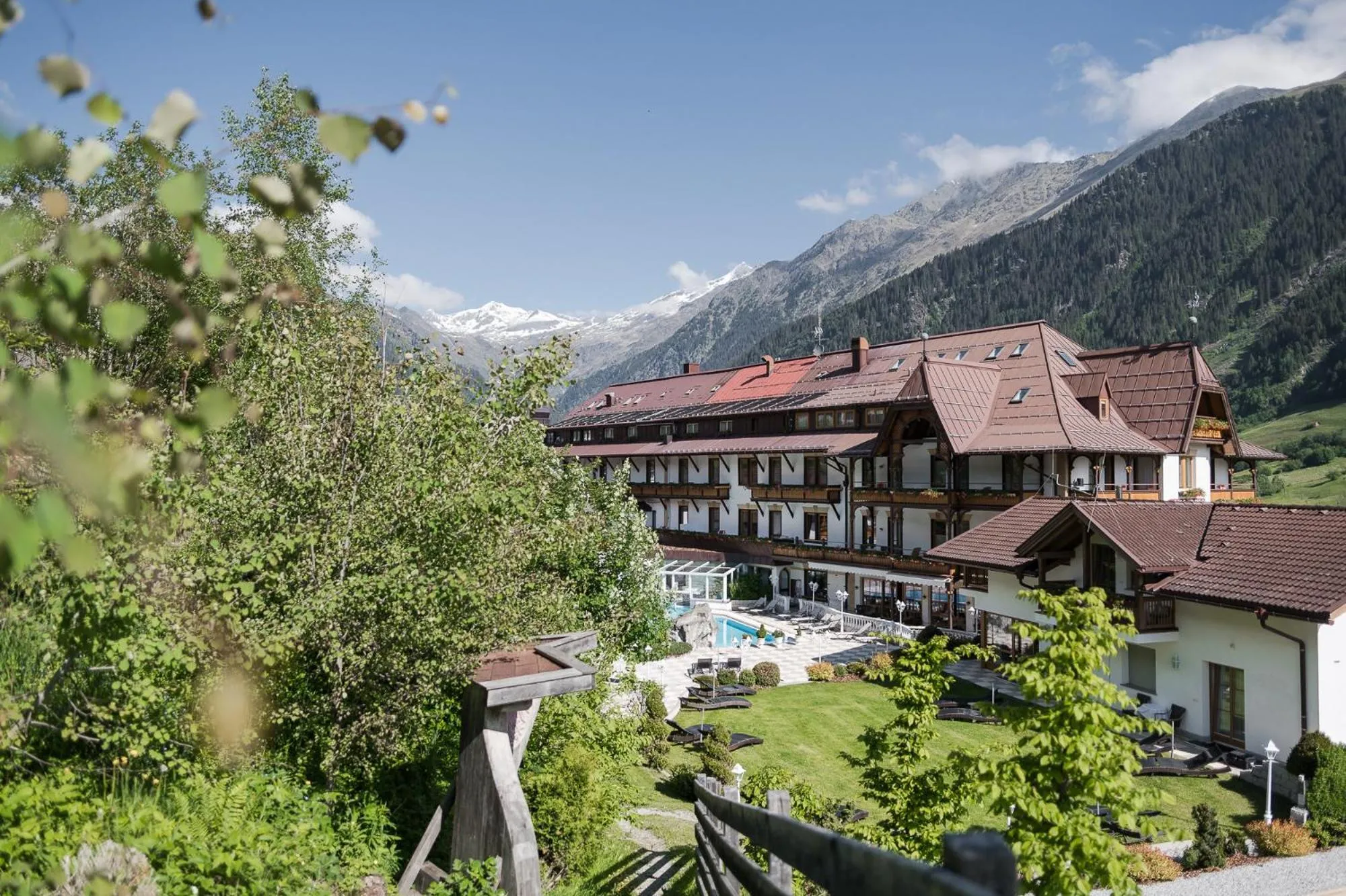 Property building in Hotel Sonklarhof