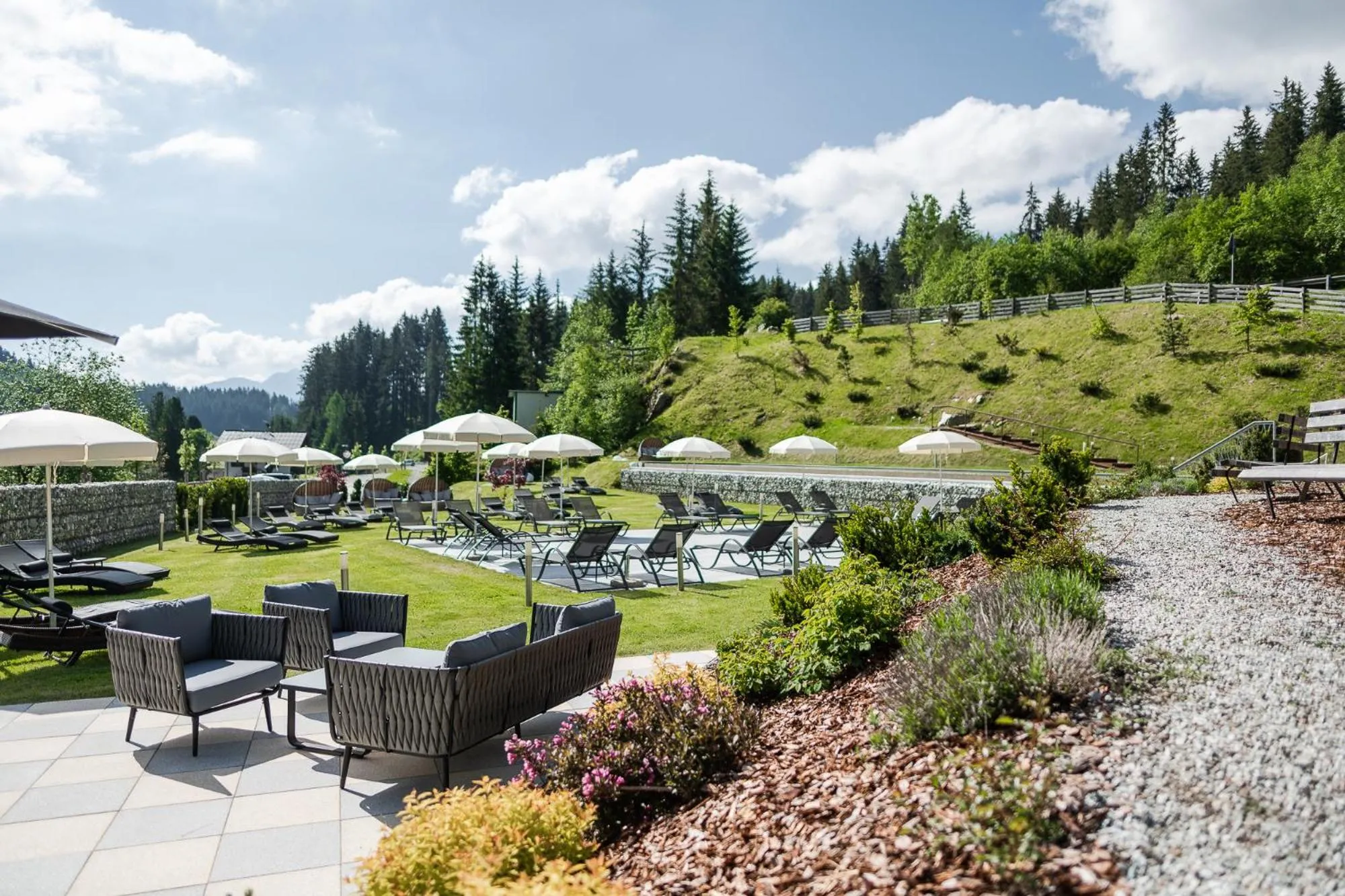 Garden in Hotel Sonklarhof