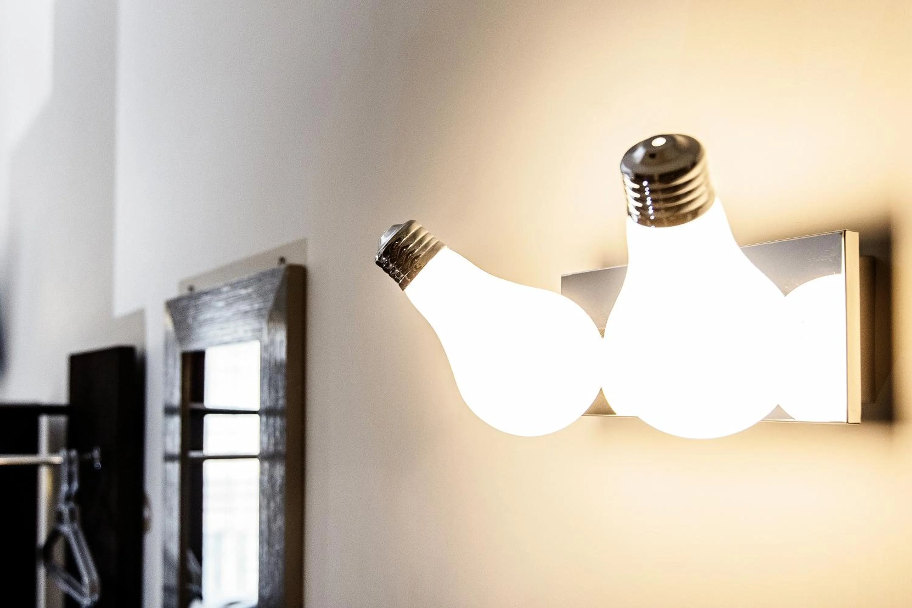 Decorative detail in Old Kitchen Vatican Suites