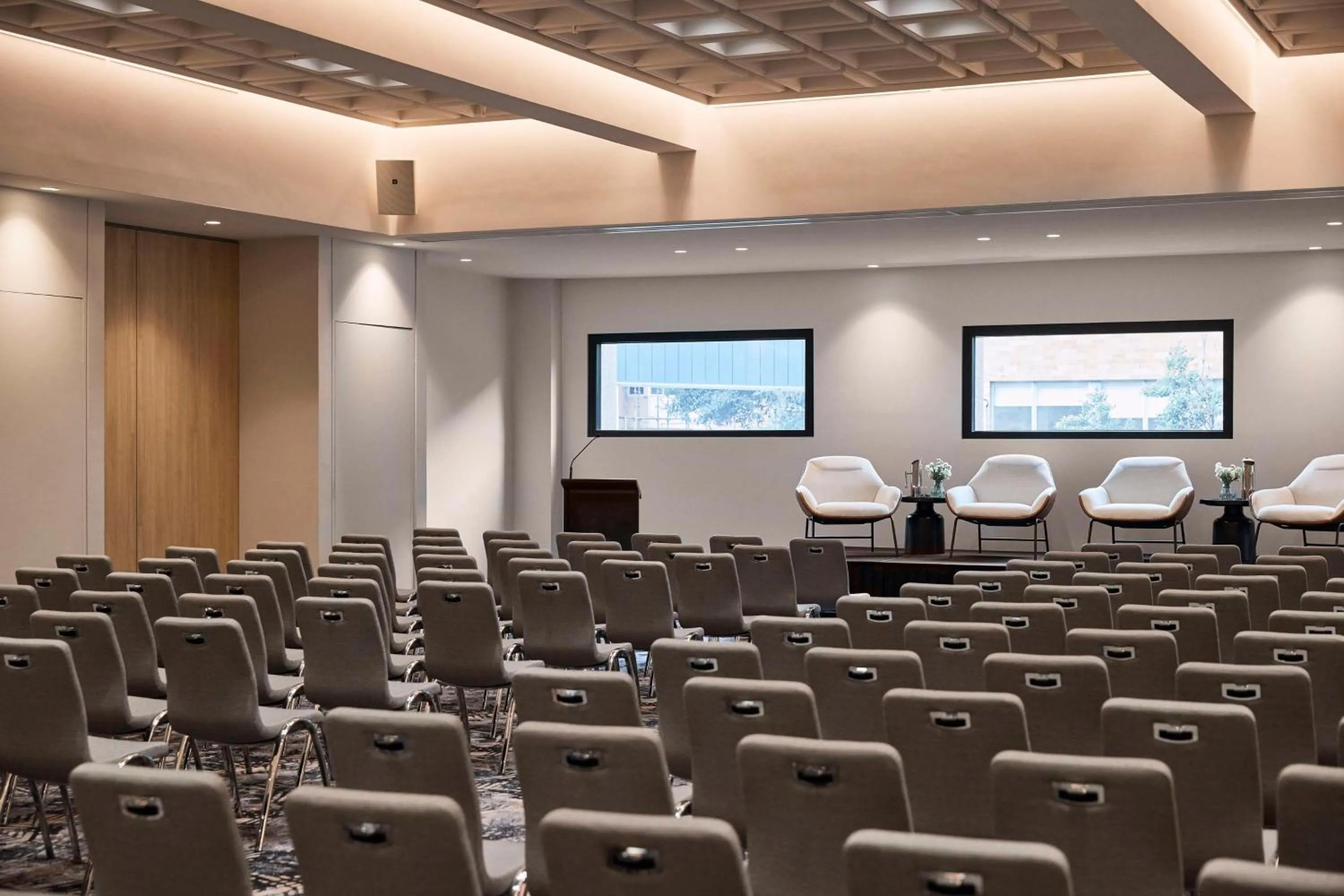 Meeting/conference room in Rydges North Sydney