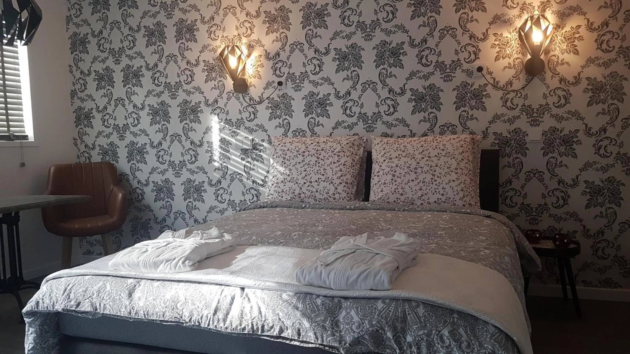 Bed in B&B de Valkenhorst