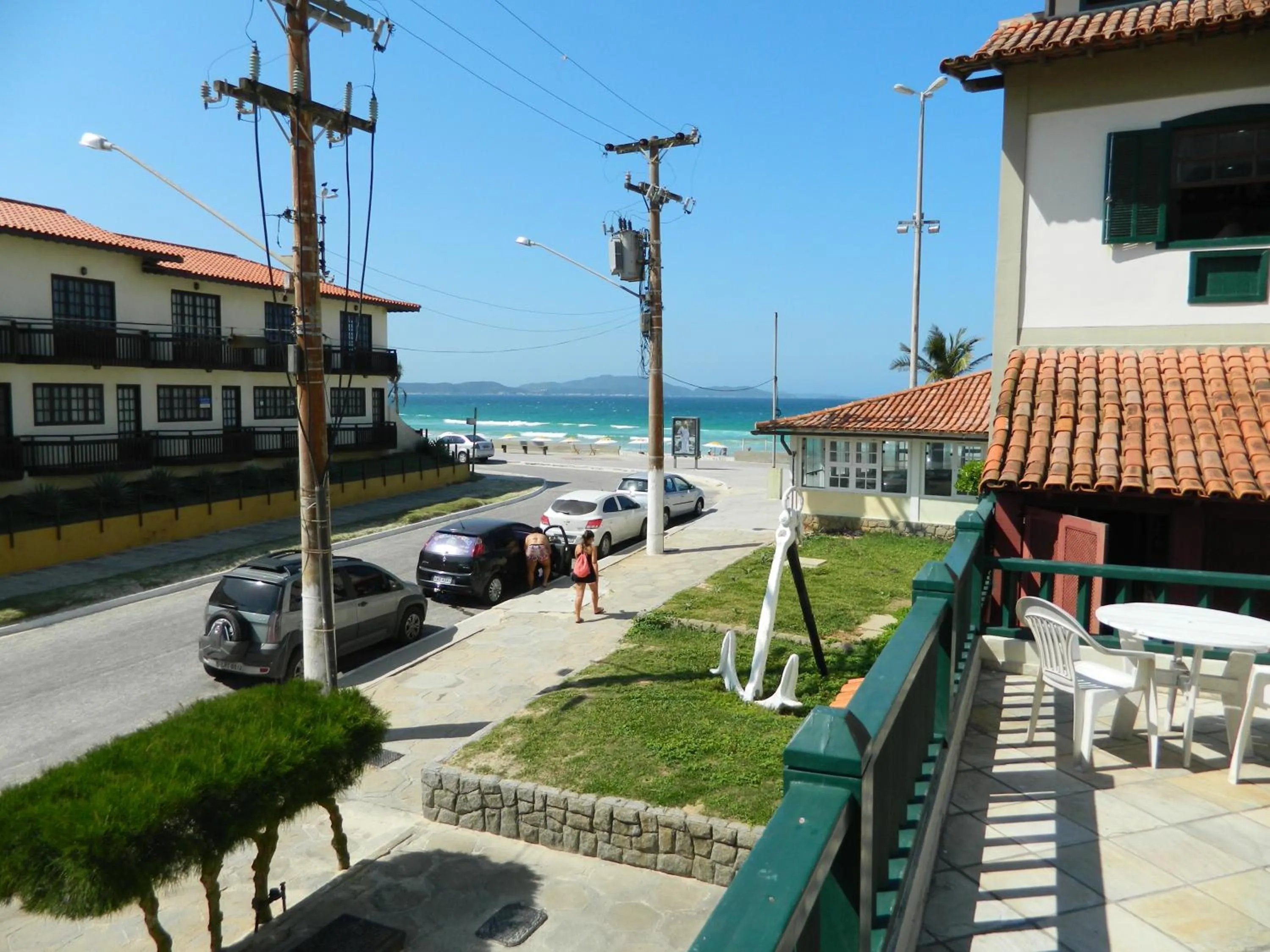 Cond. Hotel Âncora em frente Praia do Peró