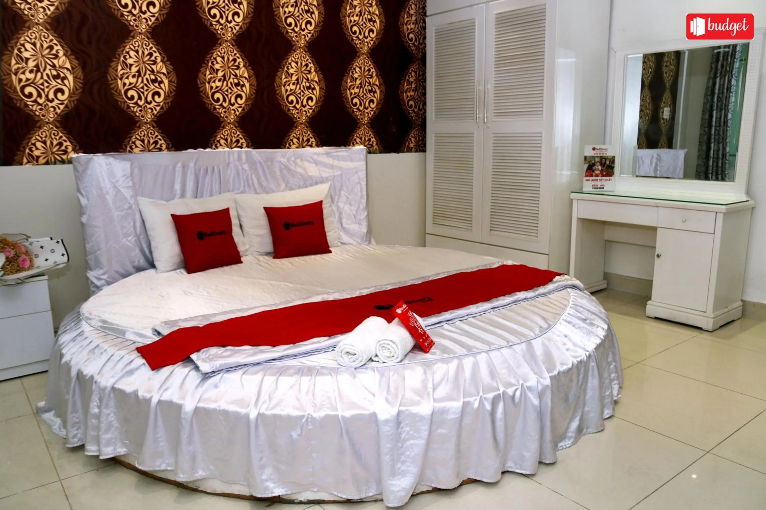 Bed in My Friends Hotel