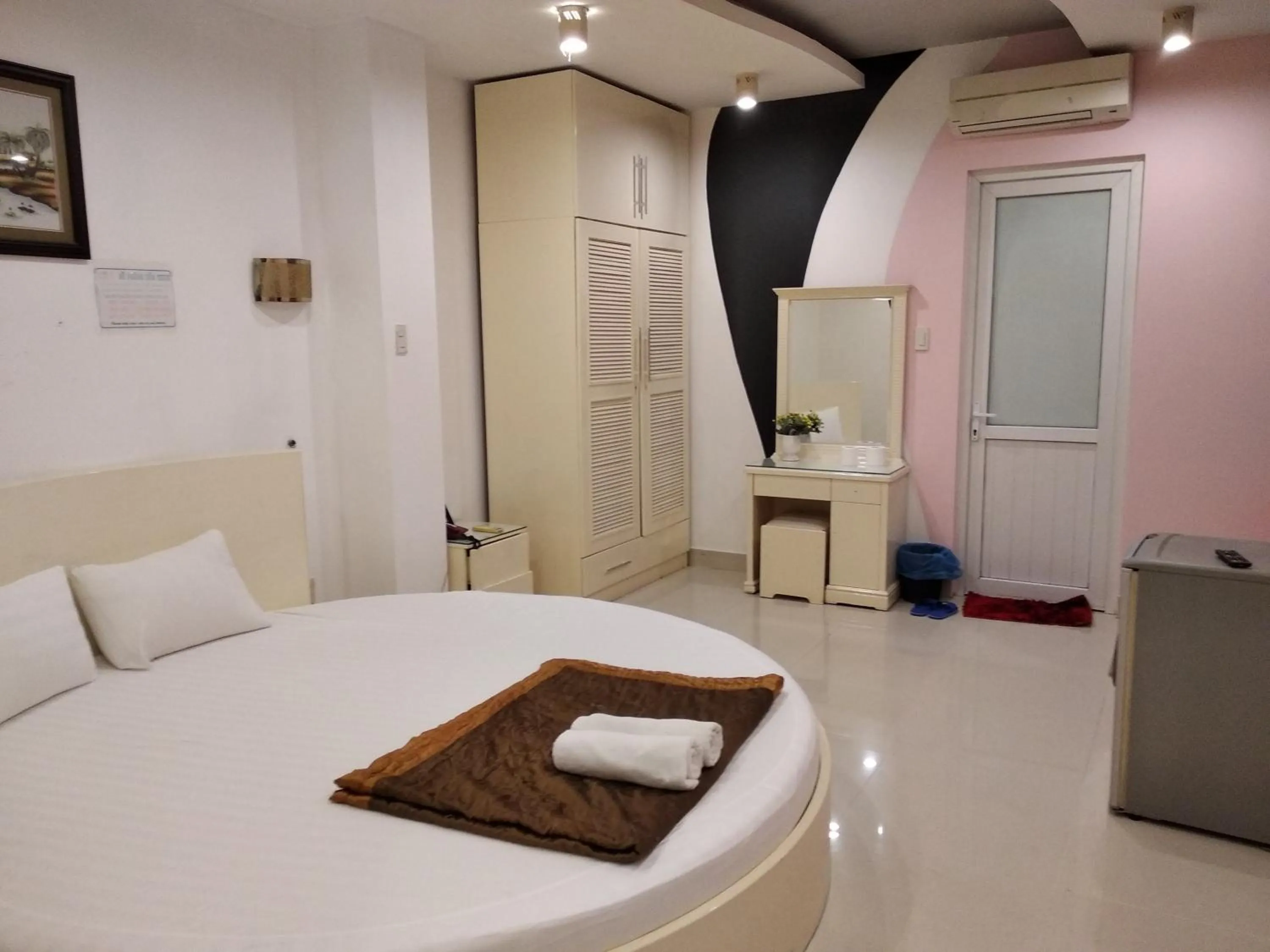 Bed in My Friends Hotel