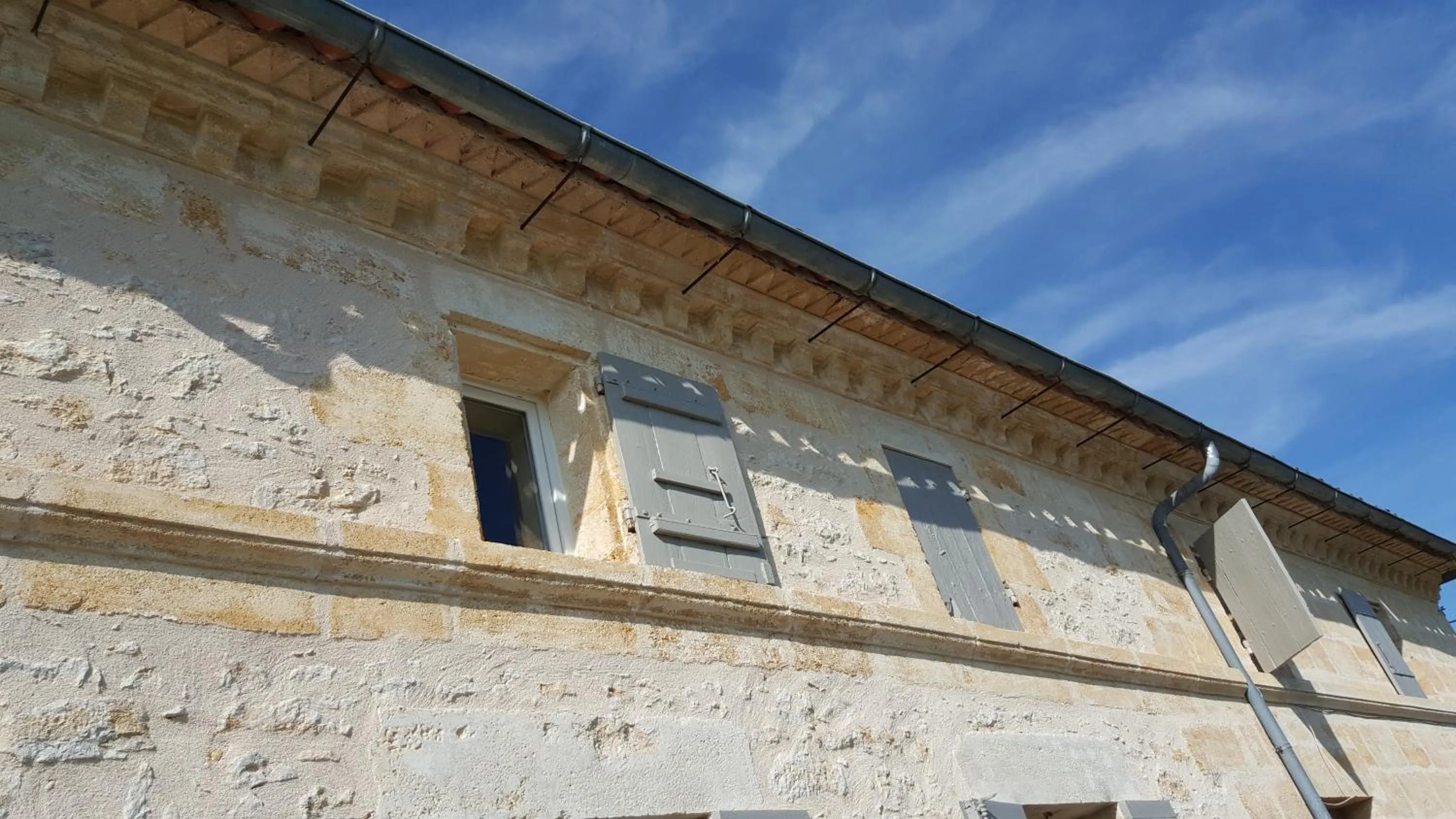 Facade/entrance in La Vigneraie de Laura