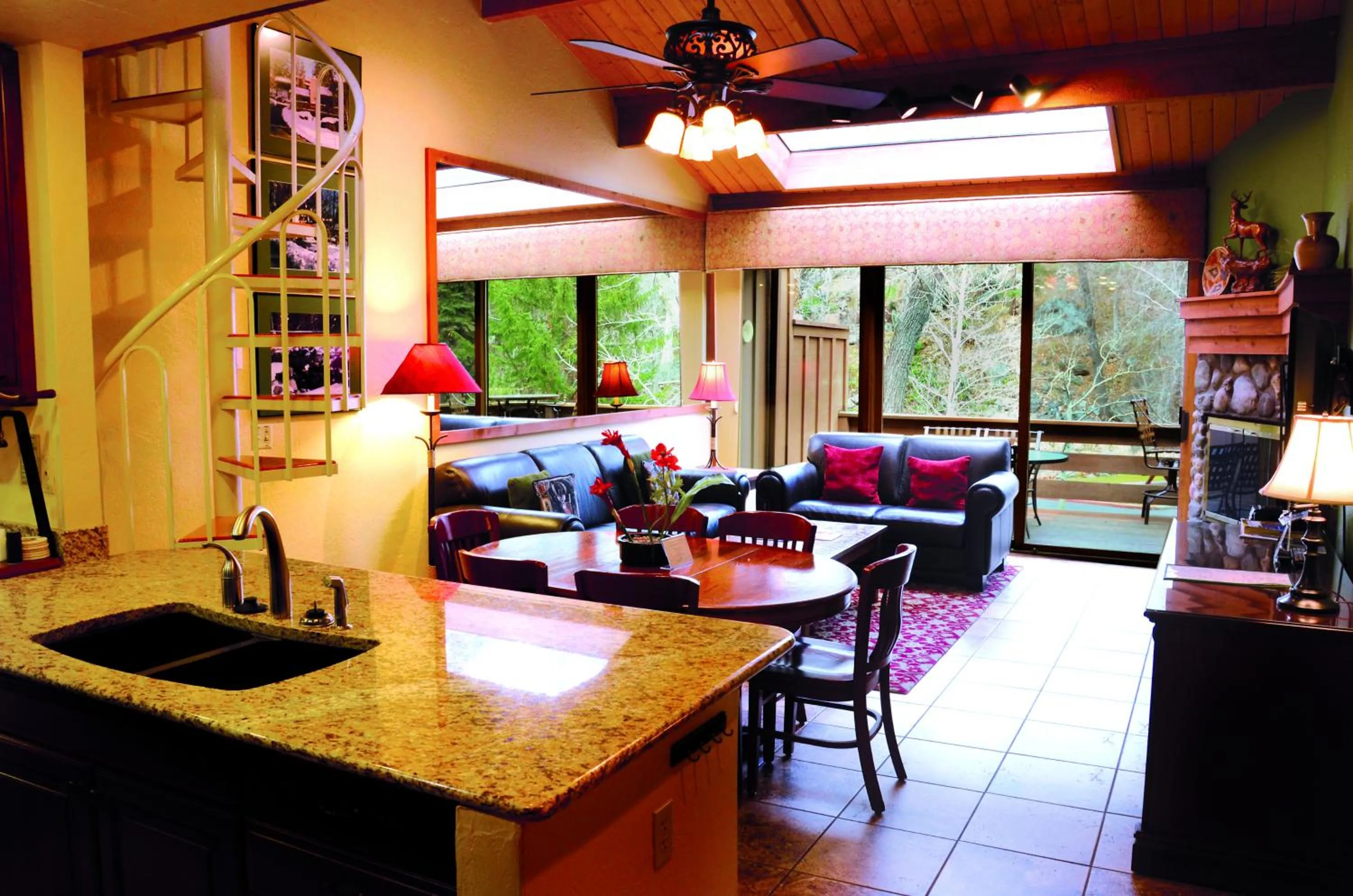 Kitchen or kitchenette in Junipine Resort