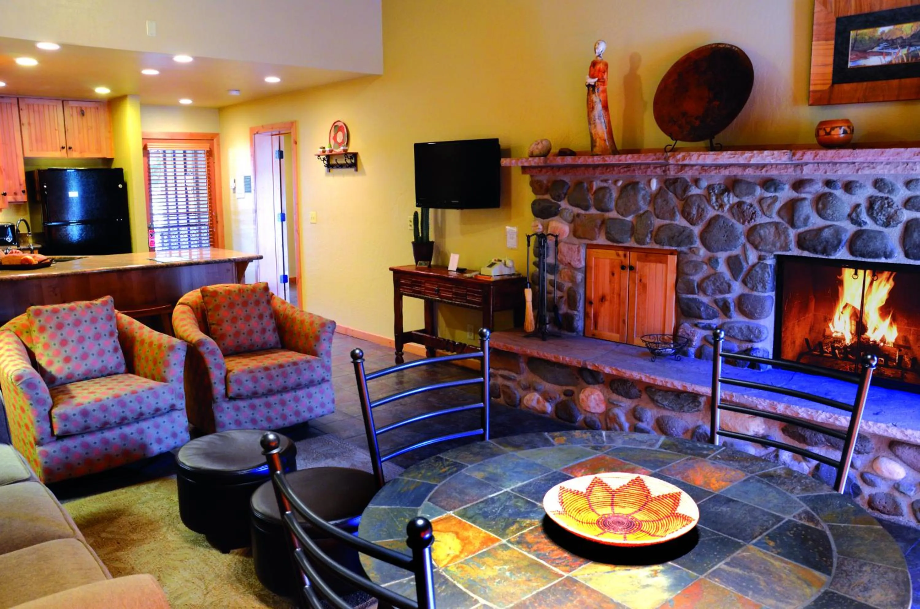 TV and multimedia in Junipine Resort