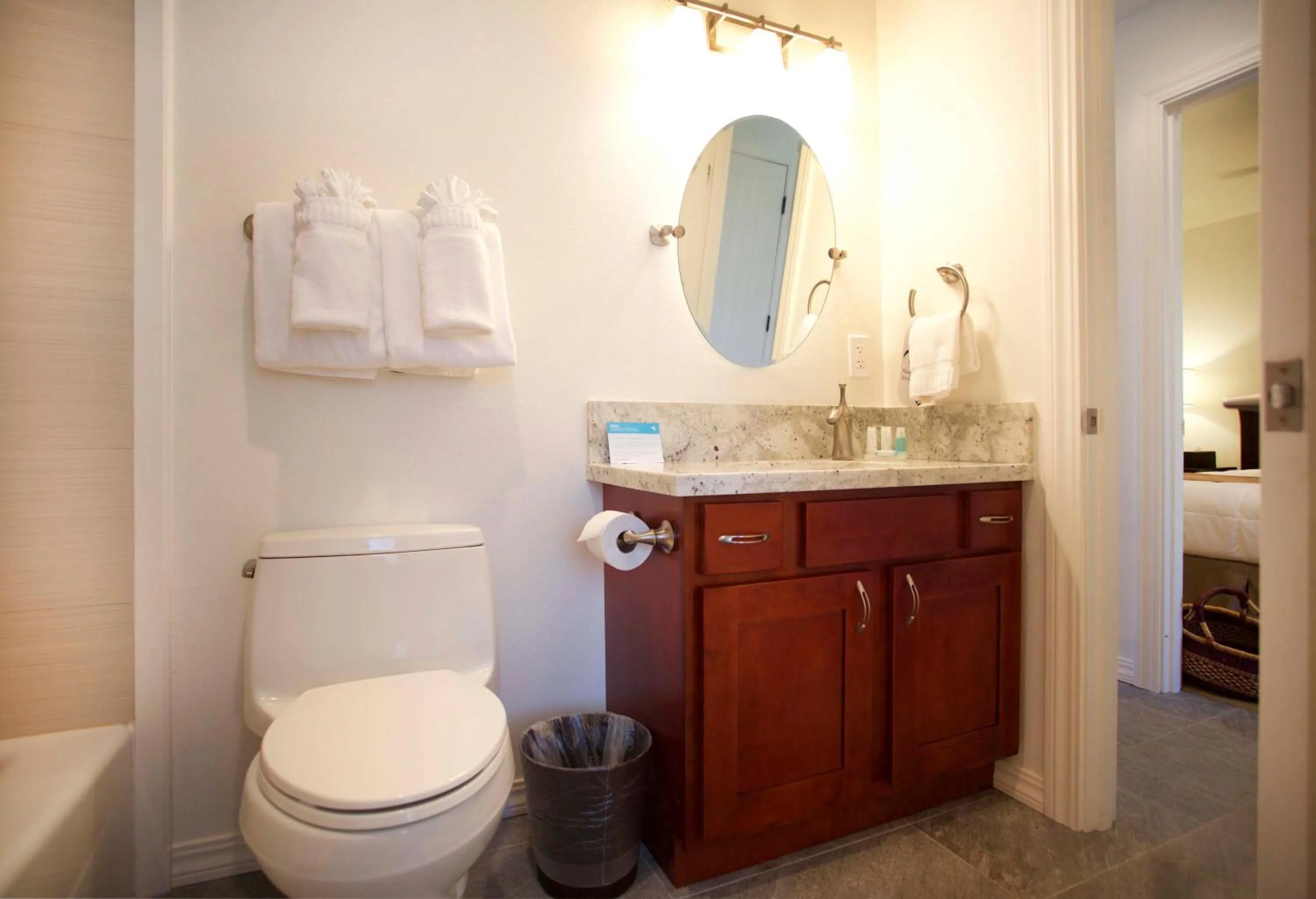 Bathroom in Castle Kauai Kailani