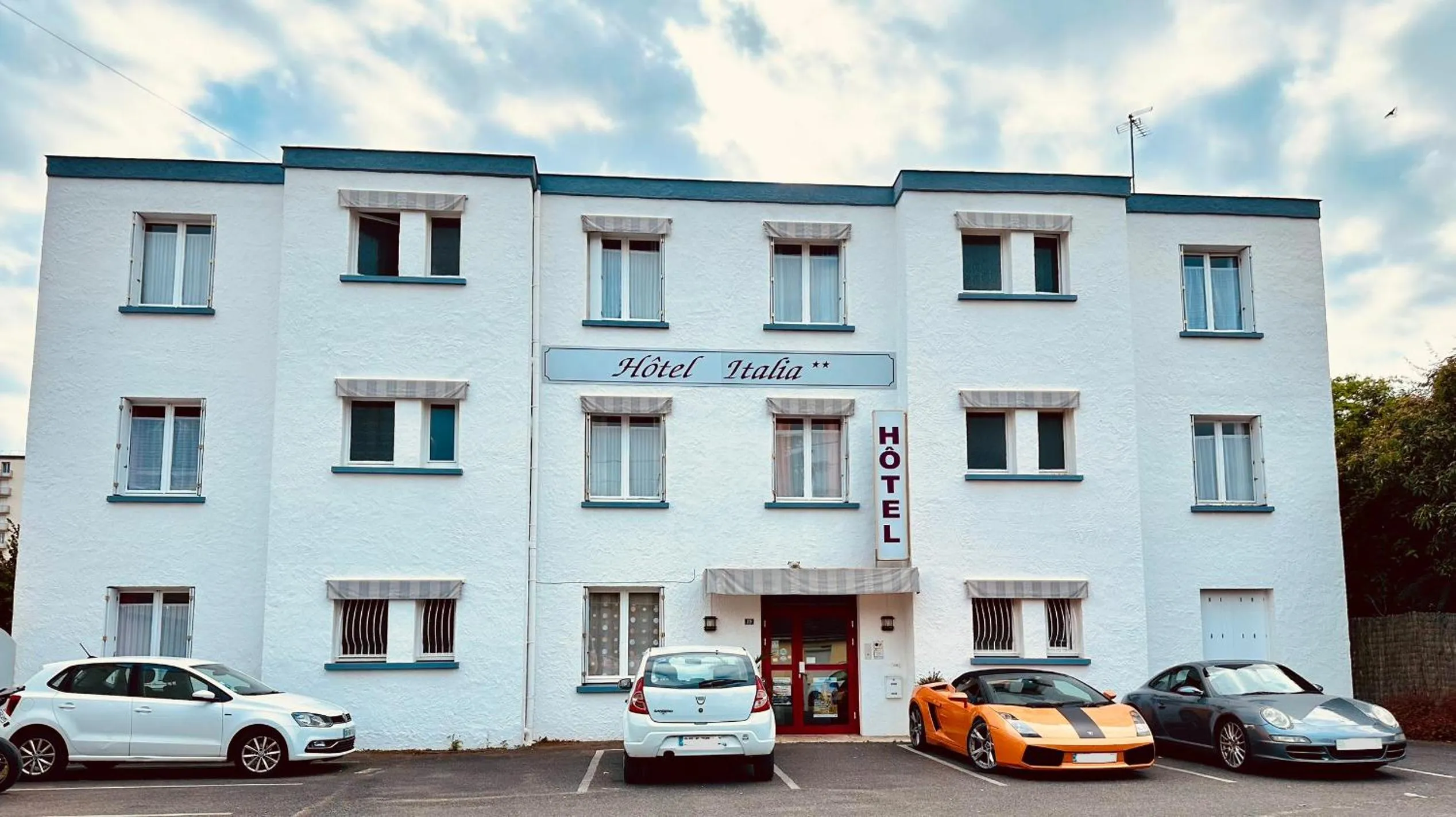 Property building in Hotel Italia