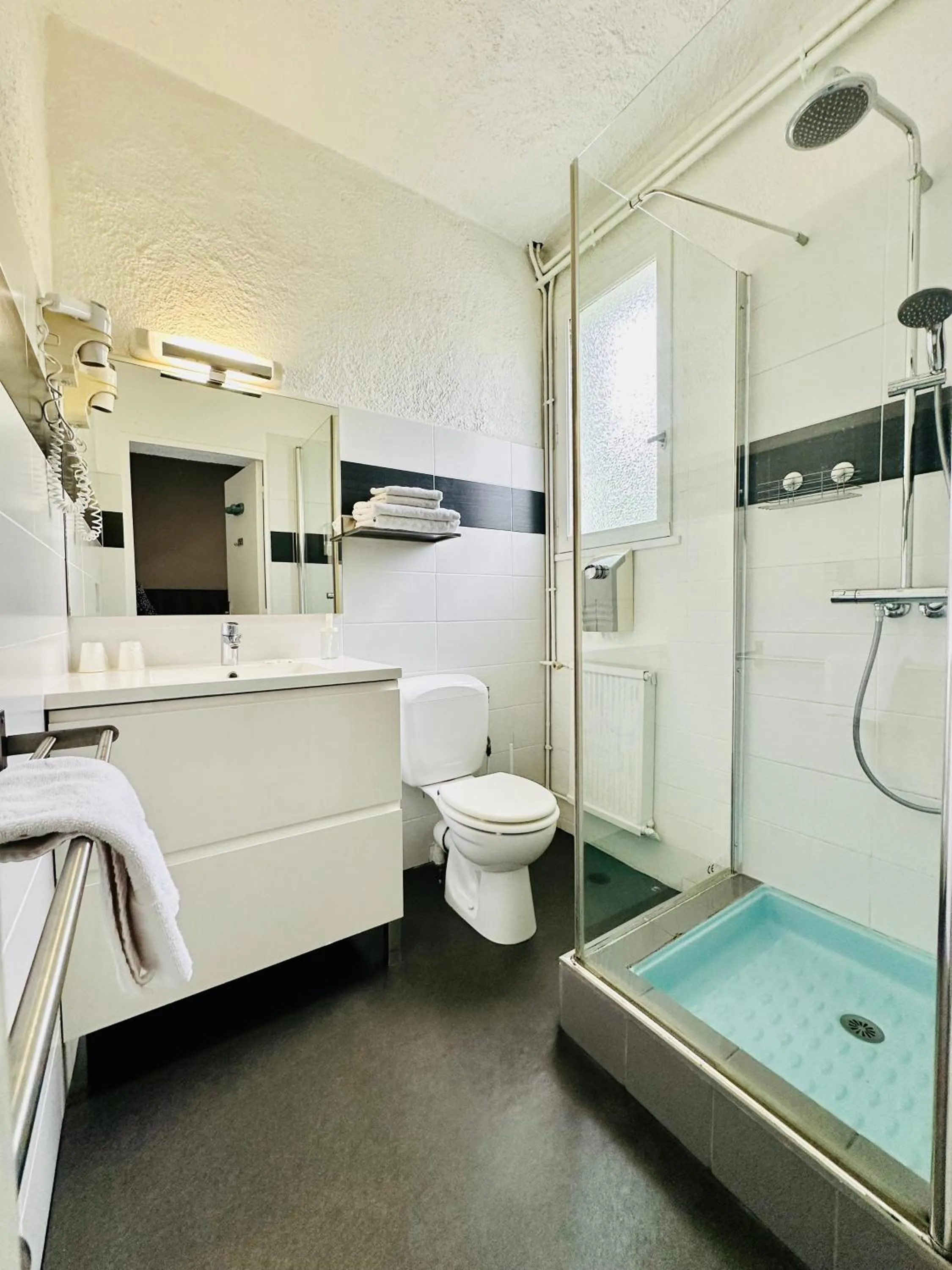 Bathroom in Hotel Italia