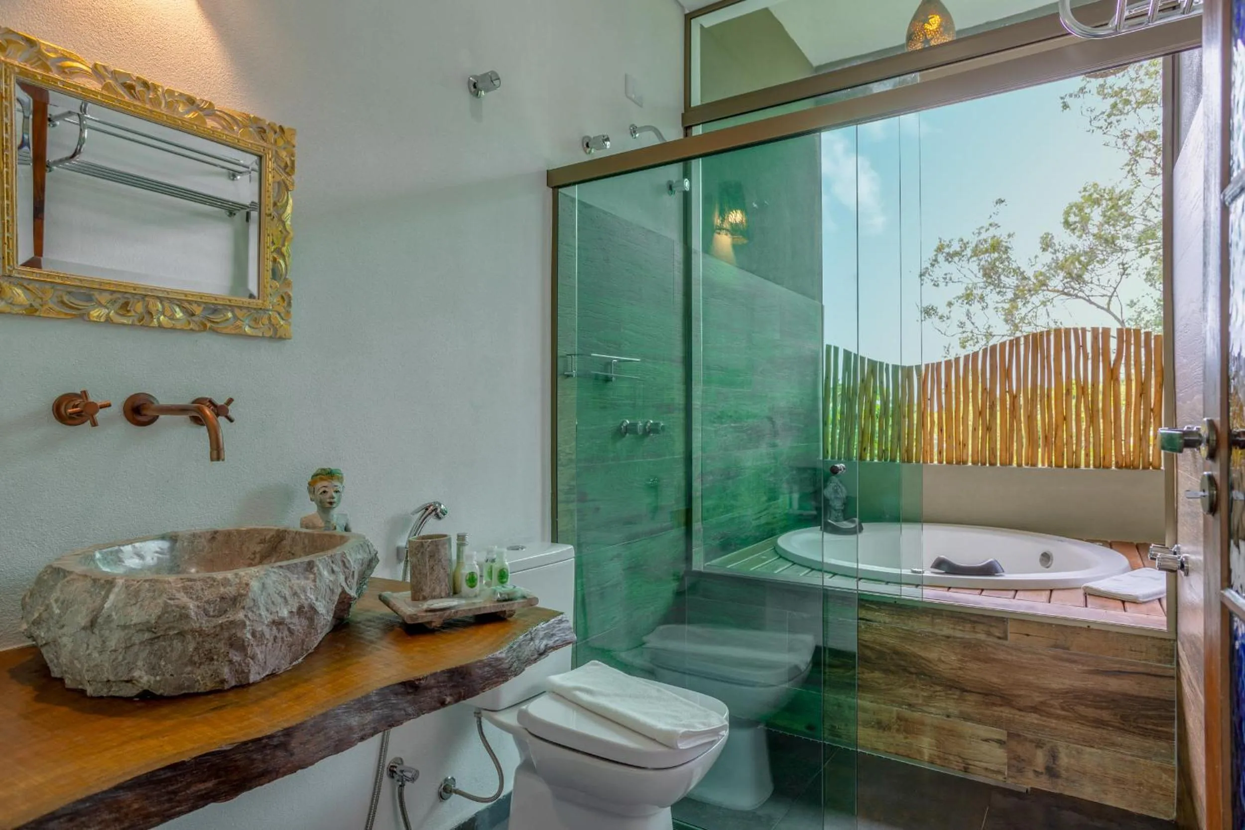 Bathroom in Hotel Vila Kebaya