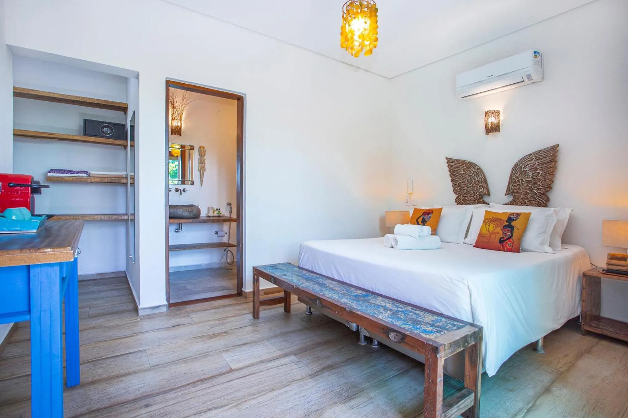 Bedroom, Bed in Hotel Vila Kebaya