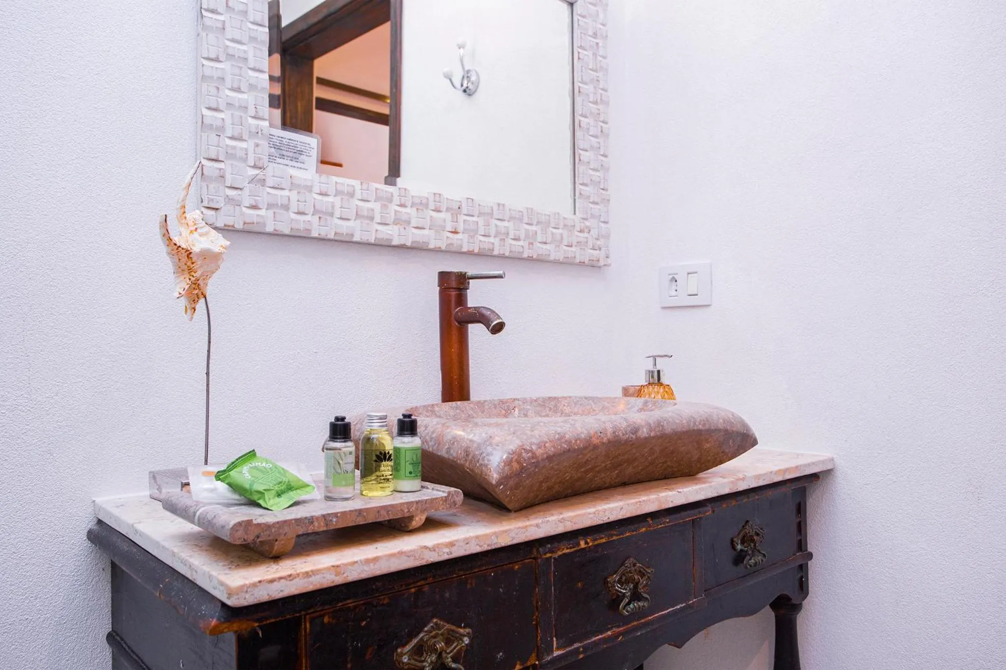 Bathroom in Hotel Vila Kebaya