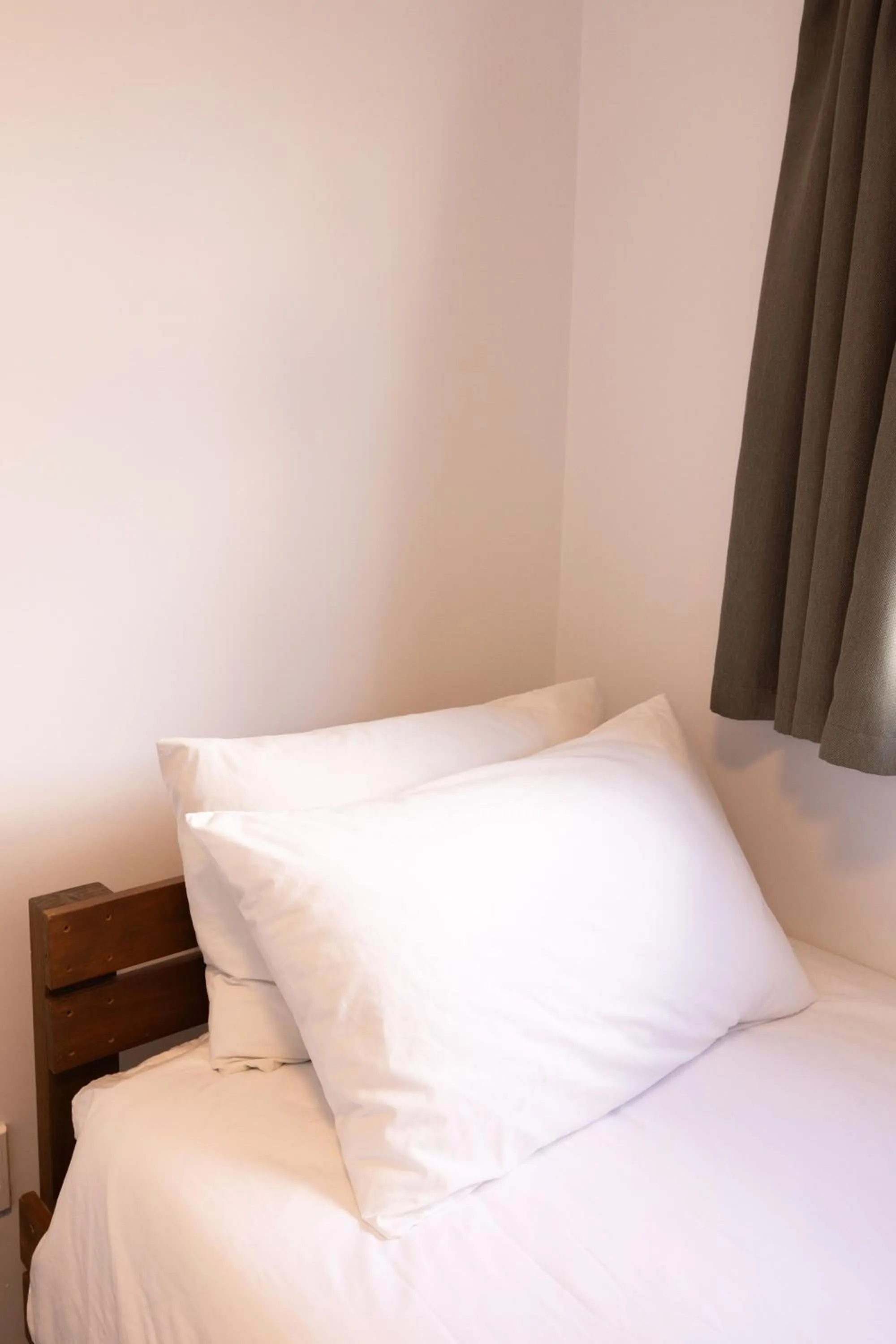 Bed in Haka House Taupo