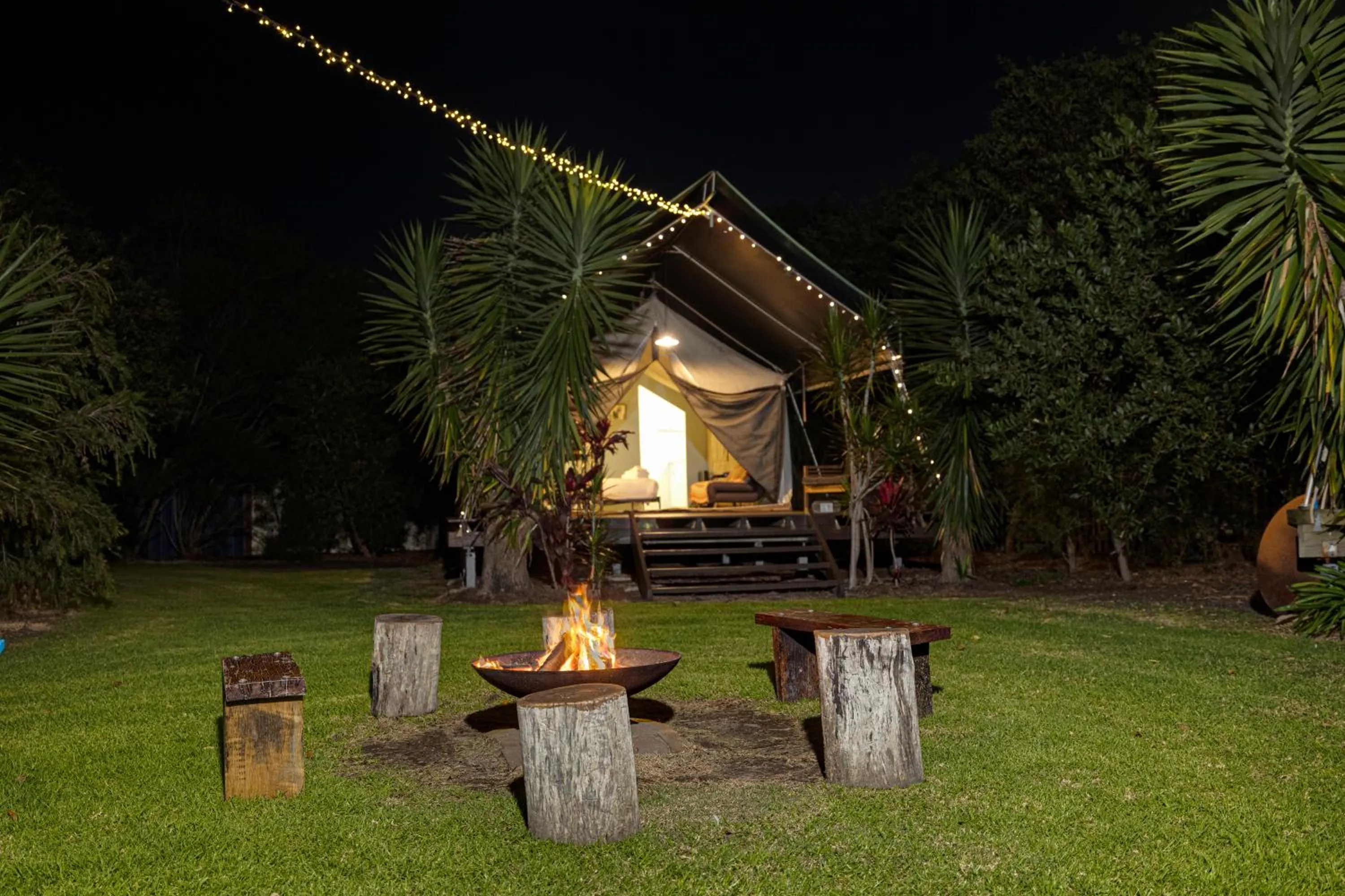 Night in South Coast Retreat