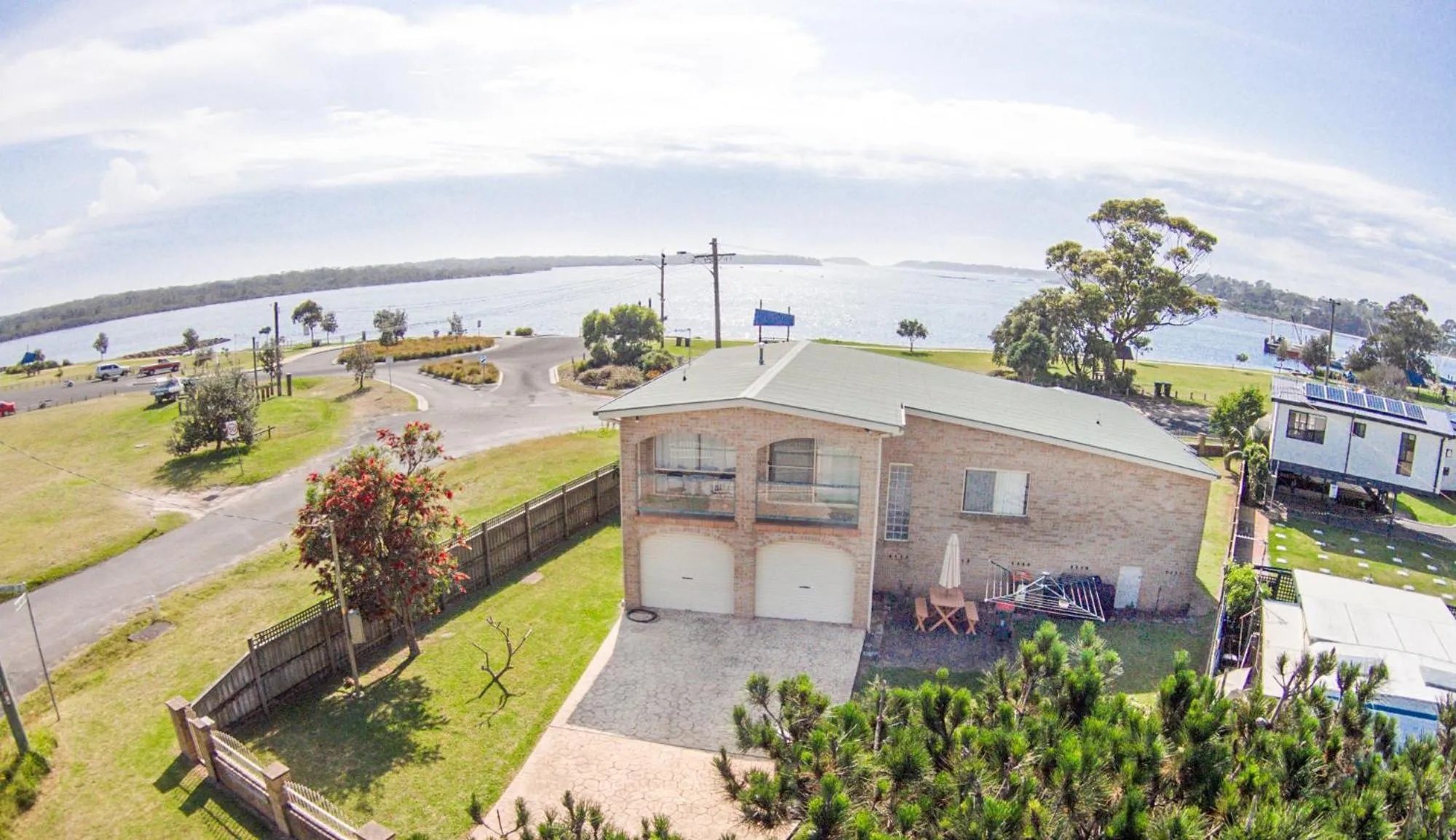 Facade/entrance in South Coast Retreat