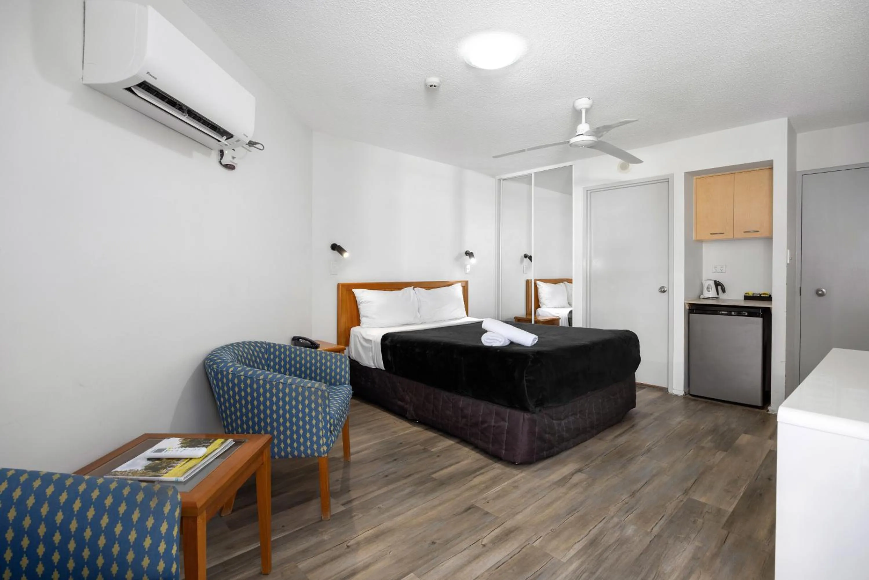 Bed in The Beach Retreat Coolum