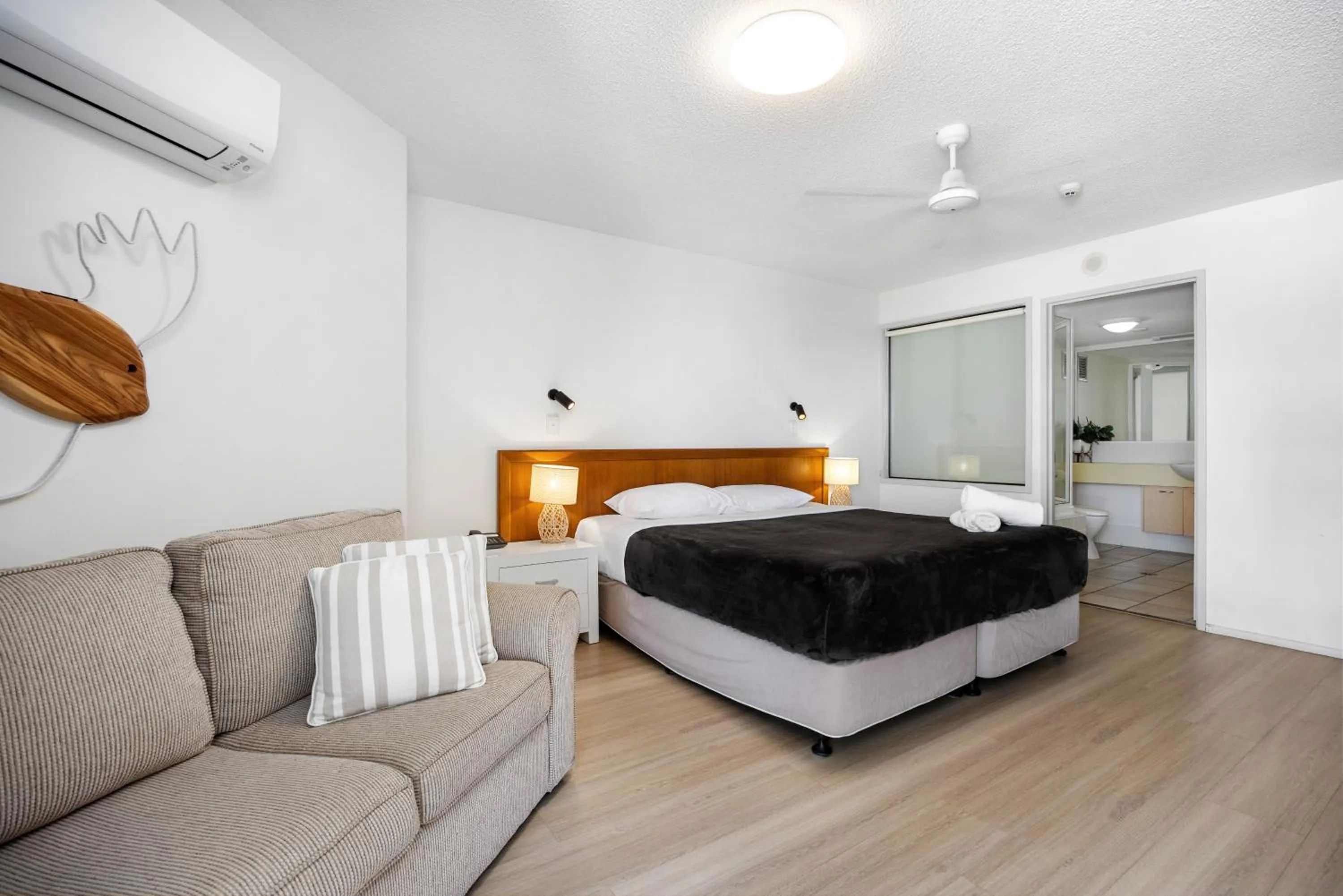 Bed in The Beach Retreat Coolum