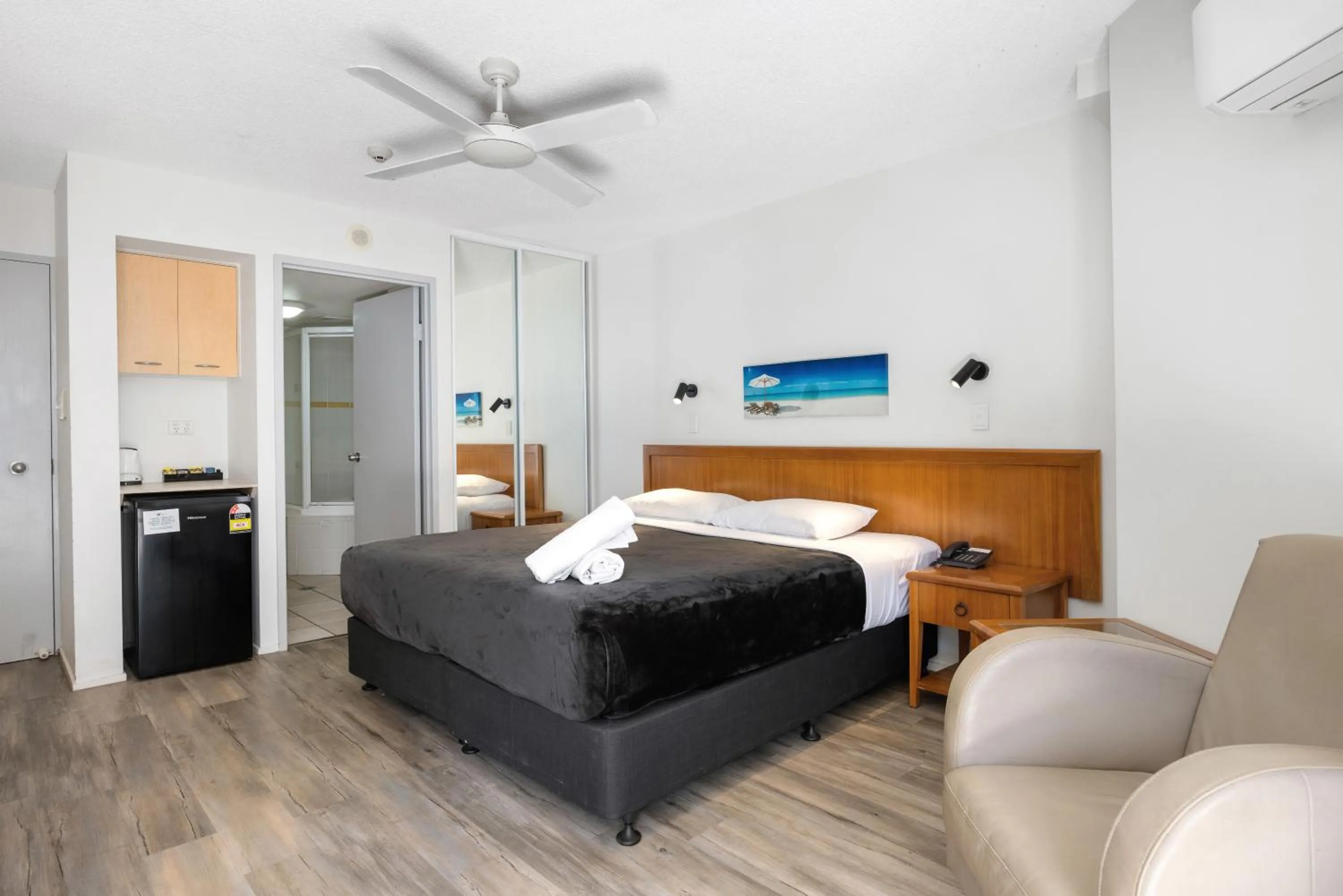 Bed in The Beach Retreat Coolum