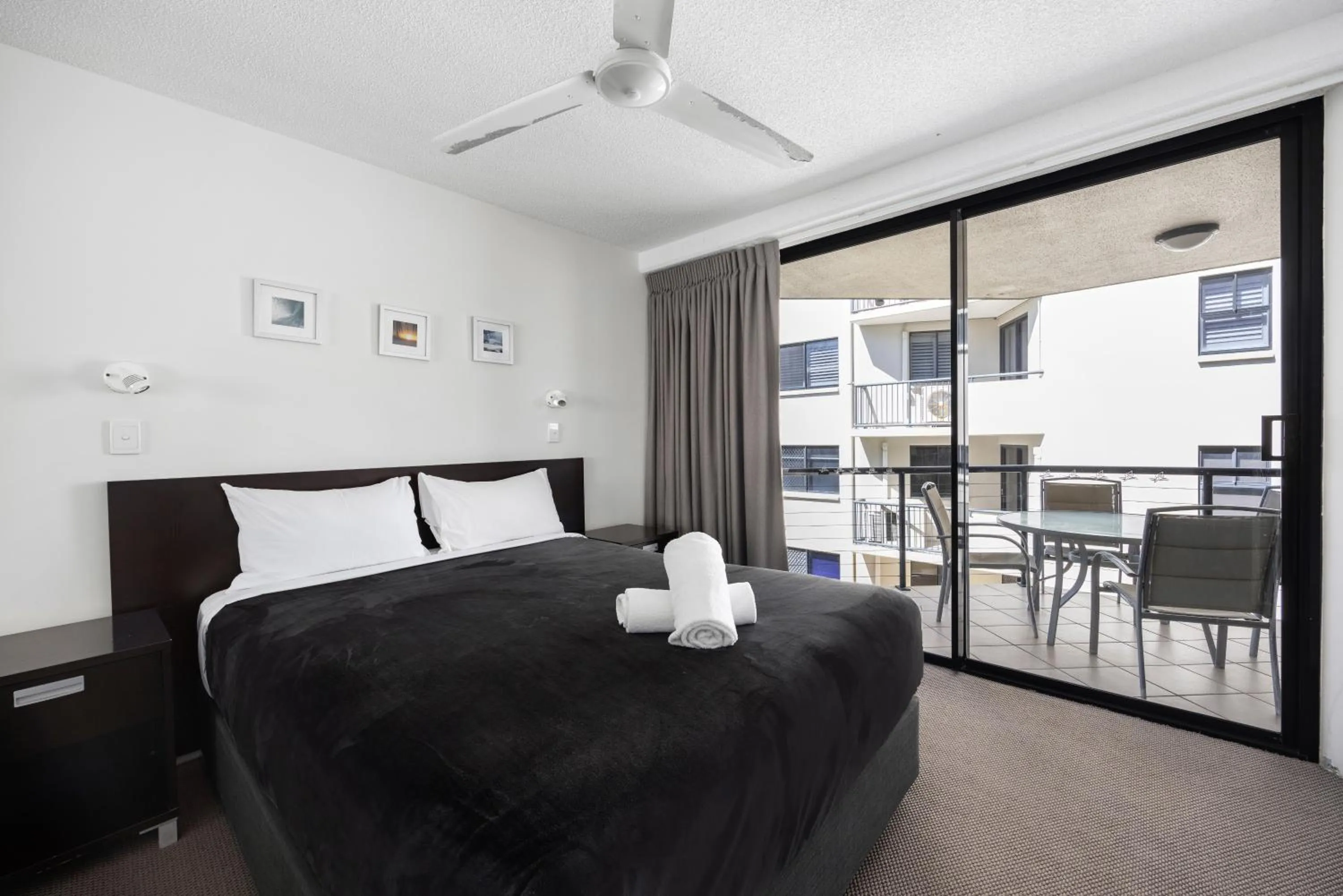 Bed in The Beach Retreat Coolum