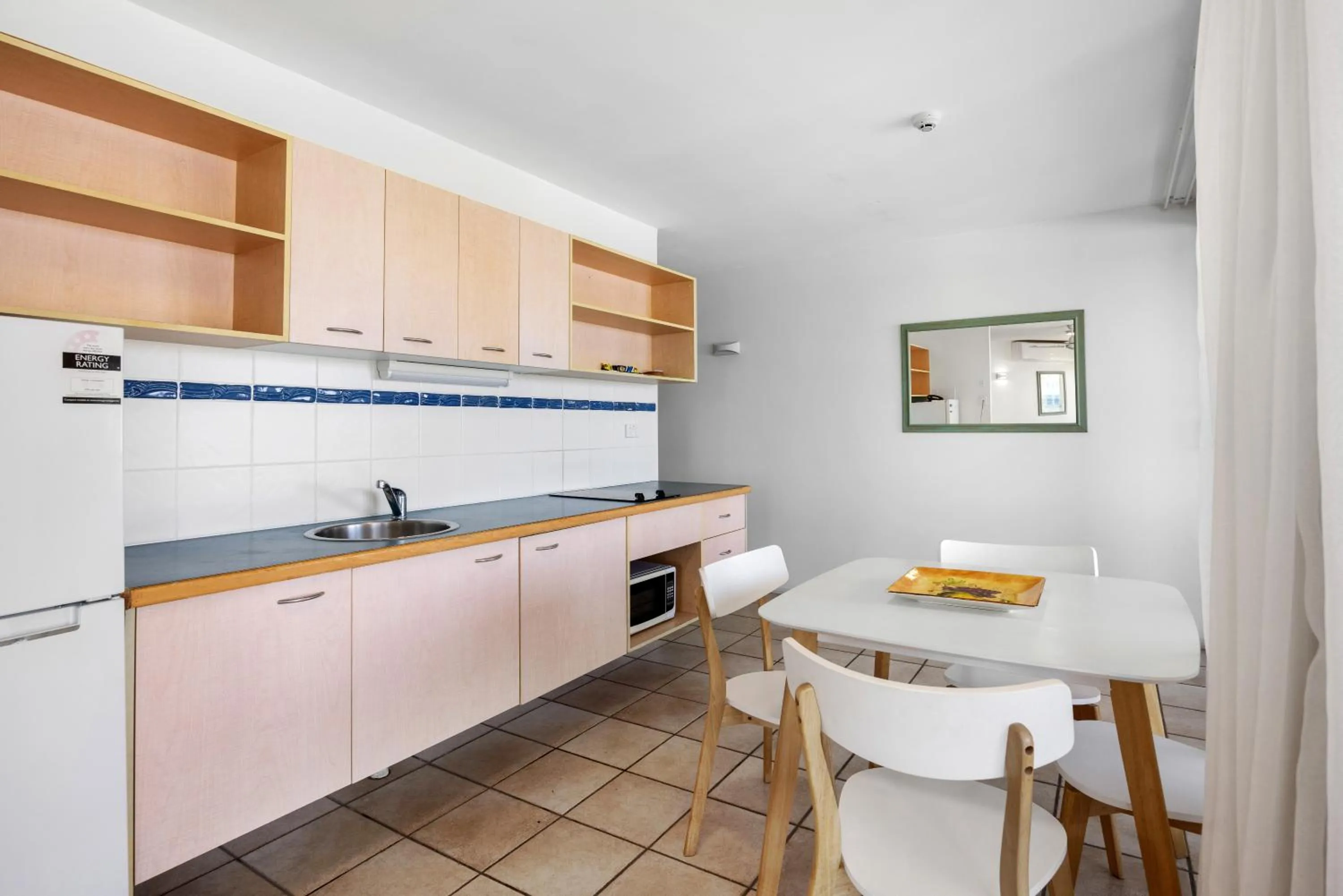 Kitchen or kitchenette in The Beach Retreat Coolum