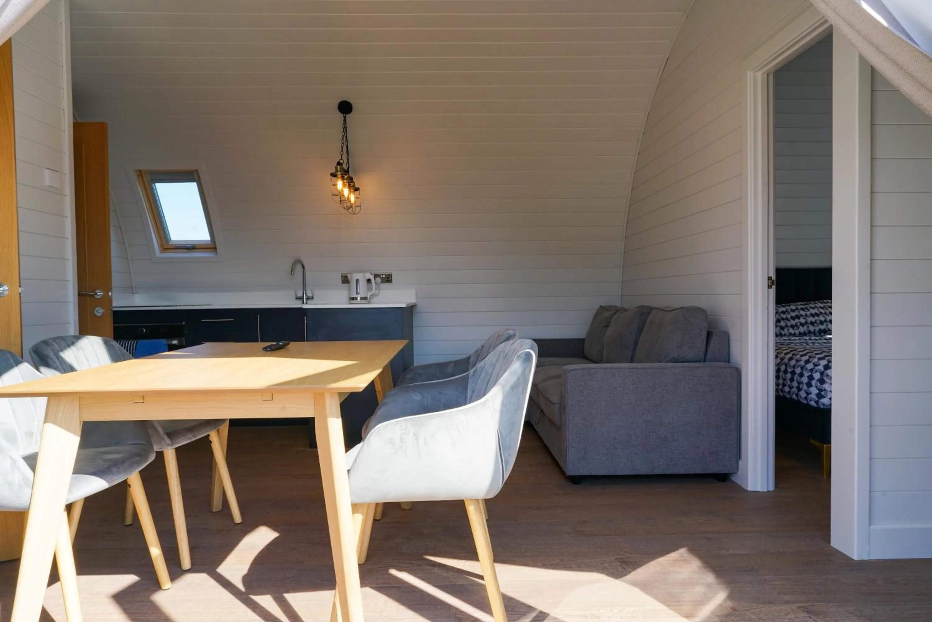 Property building in King's Lynn Caravan & Camping Park