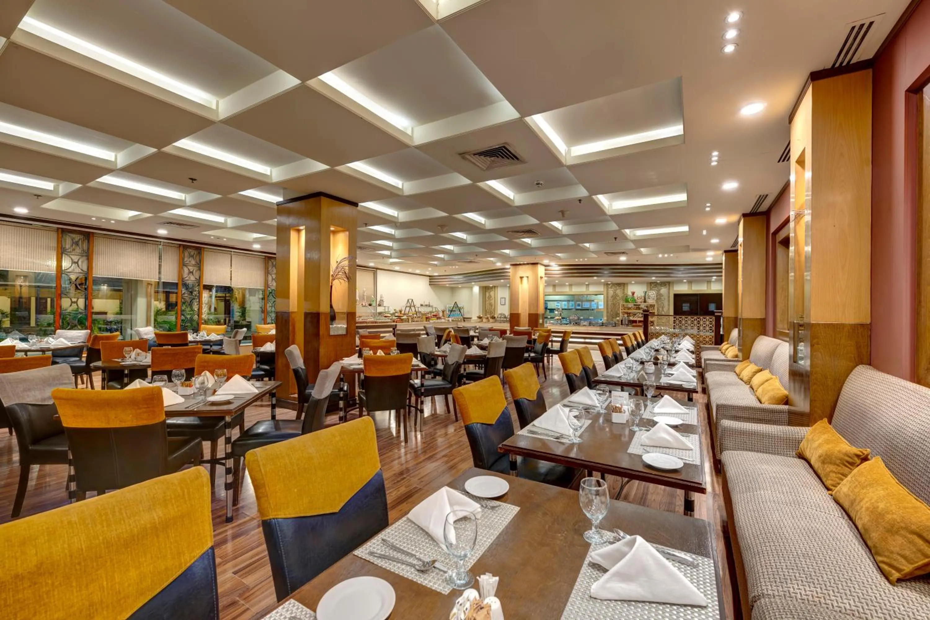 Restaurant/places to eat in Pearl Continental Hotel, Rawalpindi