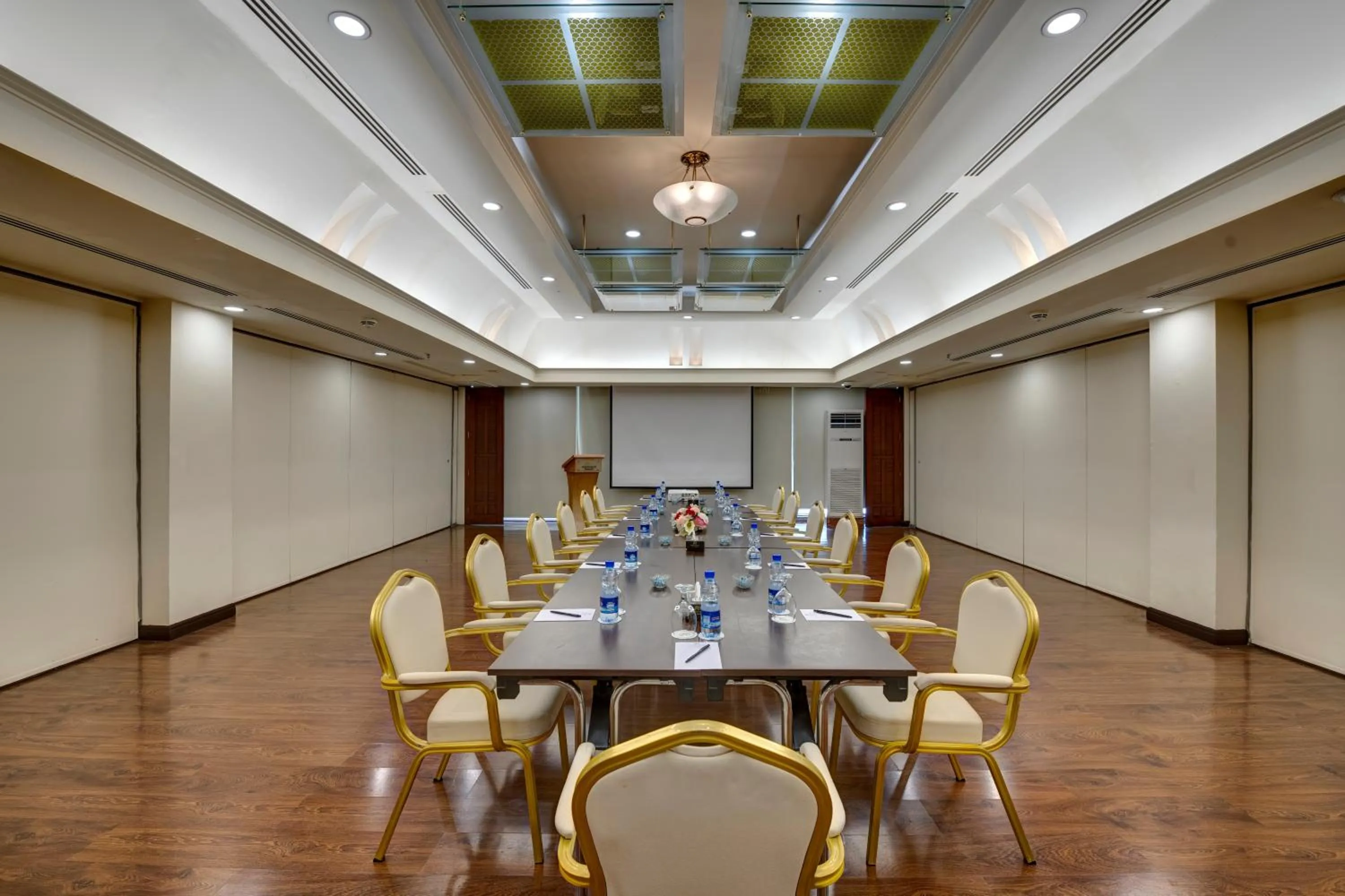 Banquet/Function facilities in Pearl Continental Hotel, Rawalpindi