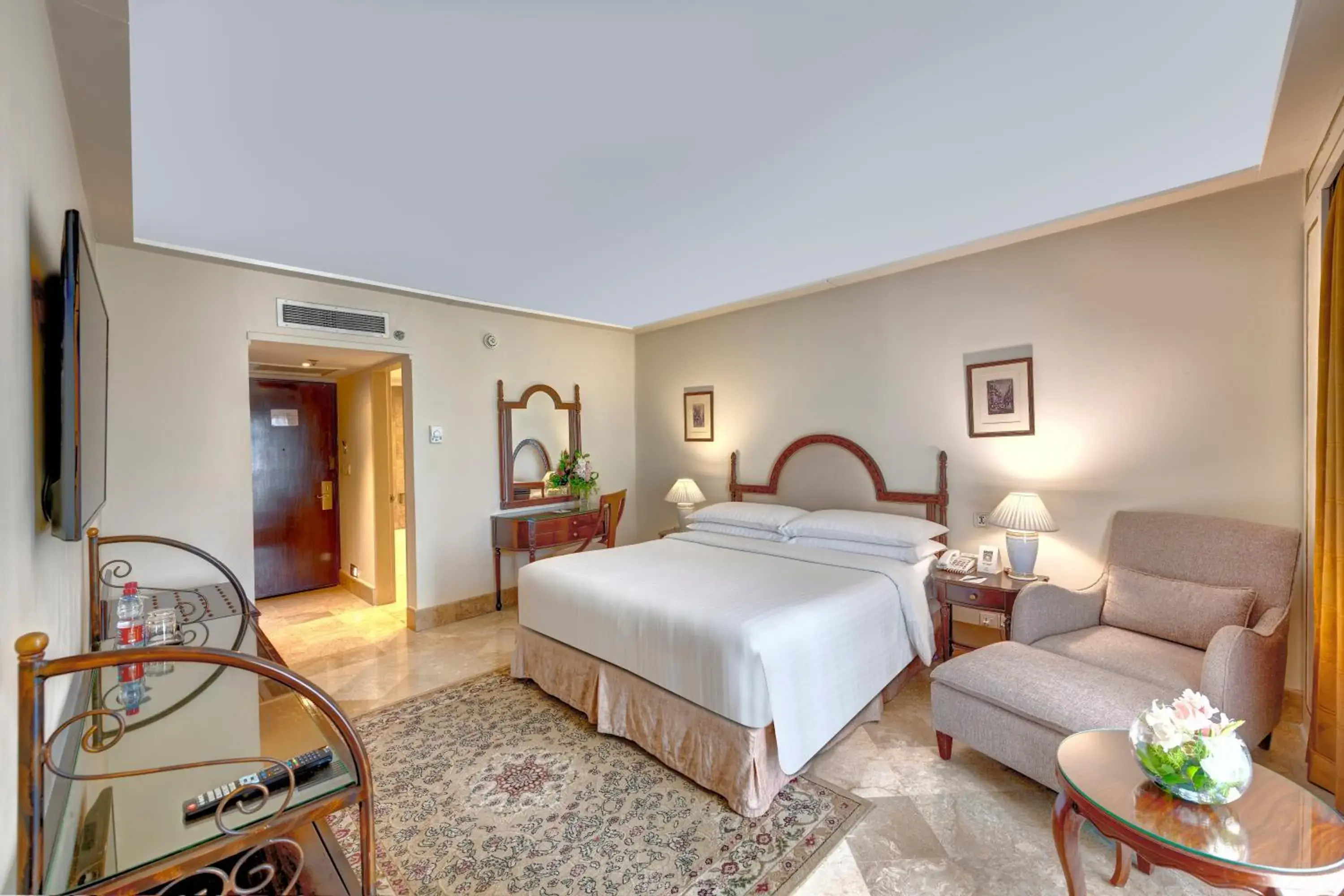 Presidential Suite in Pearl Continental Hotel, Rawalpindi Presidential Suite in Pearl Continental Hotel, Rawalpindi