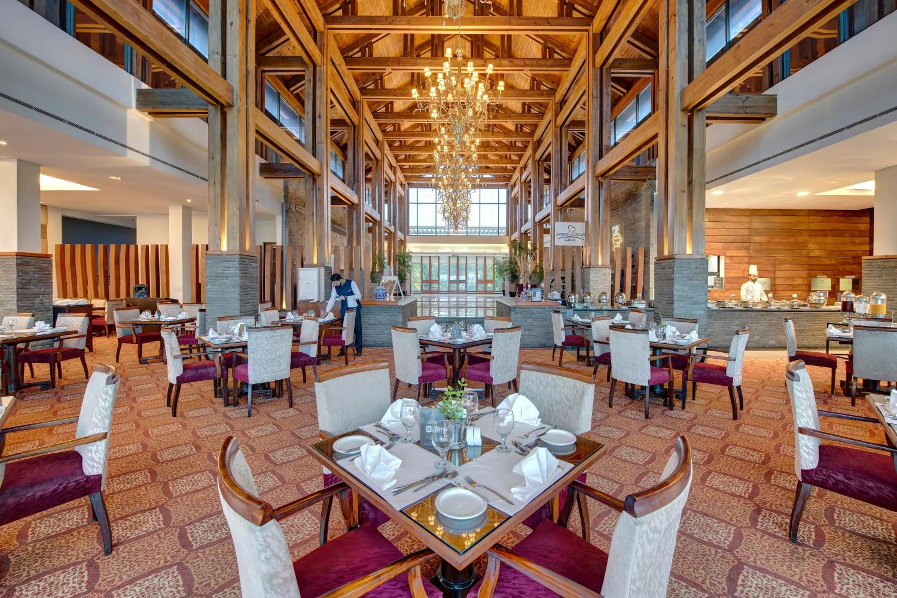 Restaurant/places to eat in Pearl Continental Hotel, Muzaffarabad