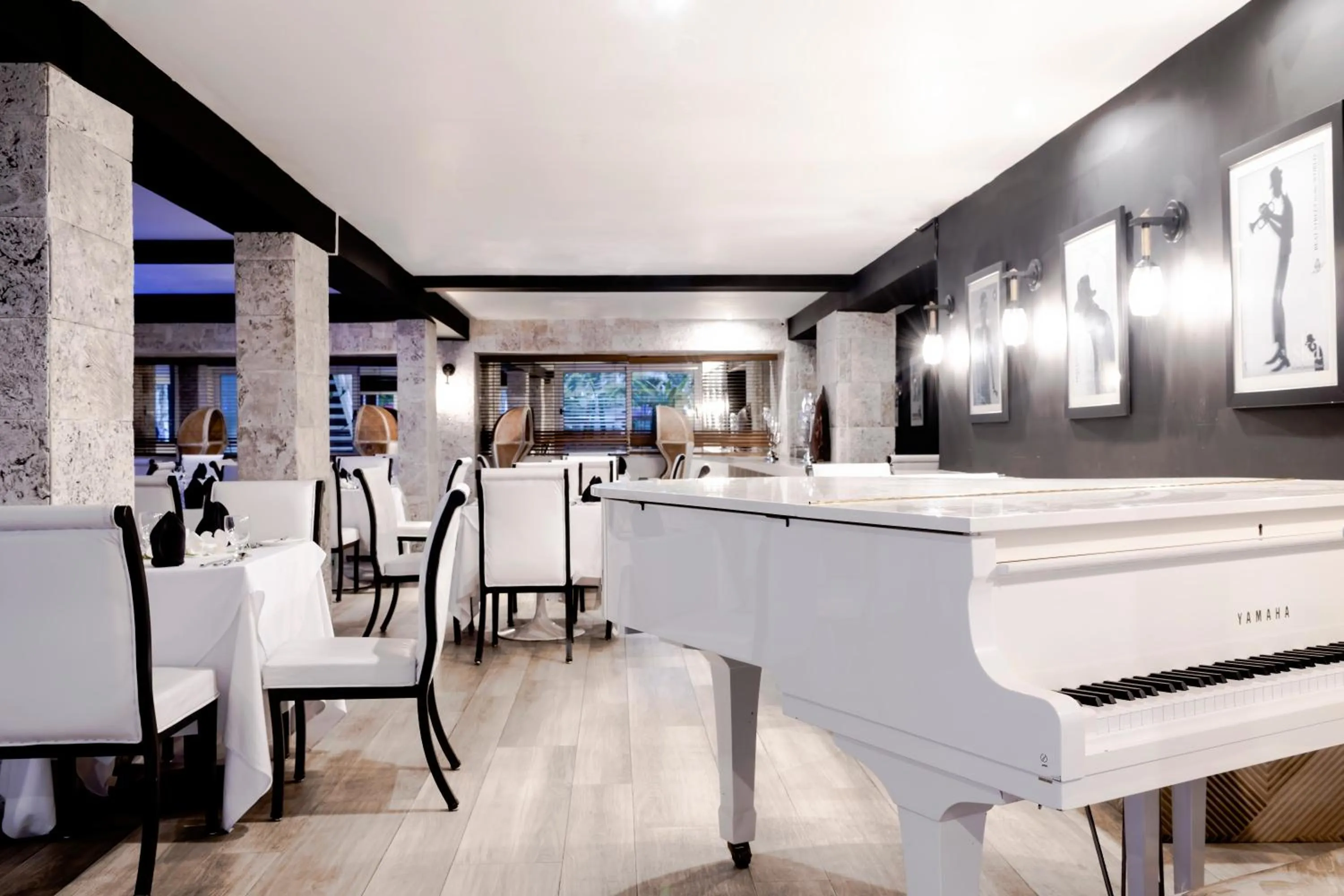 Restaurant/places to eat in S Hotel Montego Bay - Luxury Boutique All-Inclusive Hotel