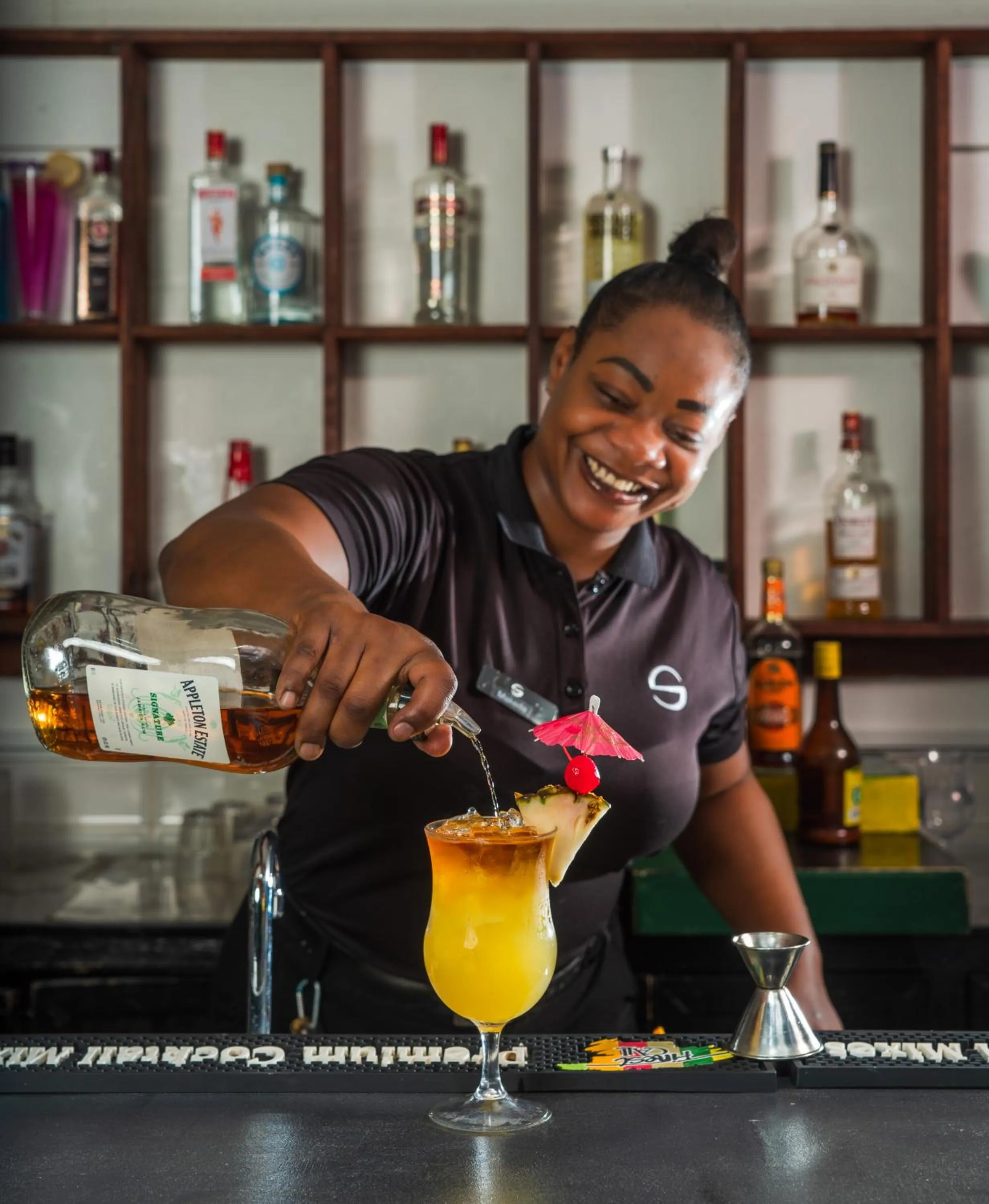 Lounge or bar in S Hotel Montego Bay - Luxury Boutique All-Inclusive Hotel