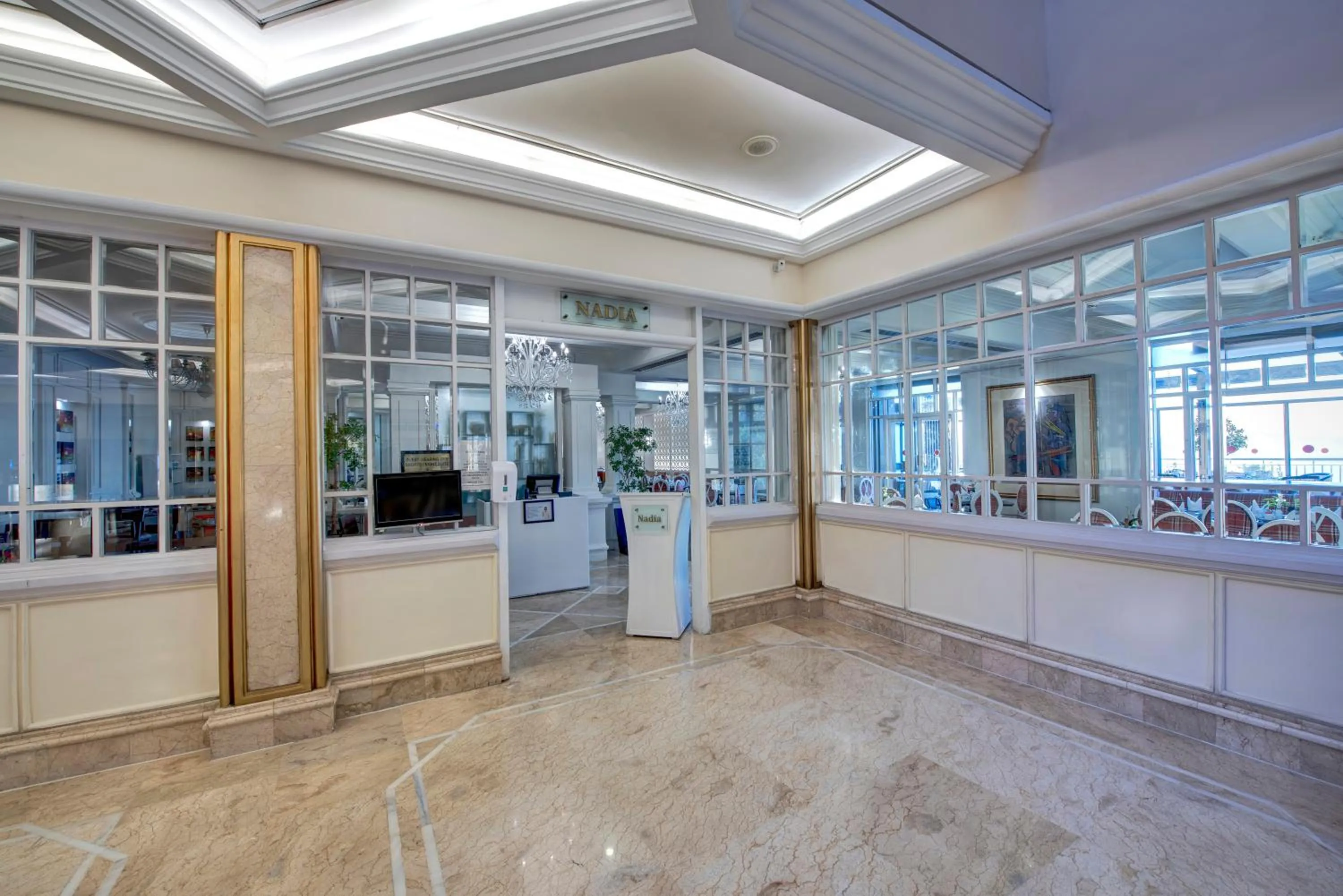 Restaurant/places to eat in Pearl Continental Hotel, Bhurban