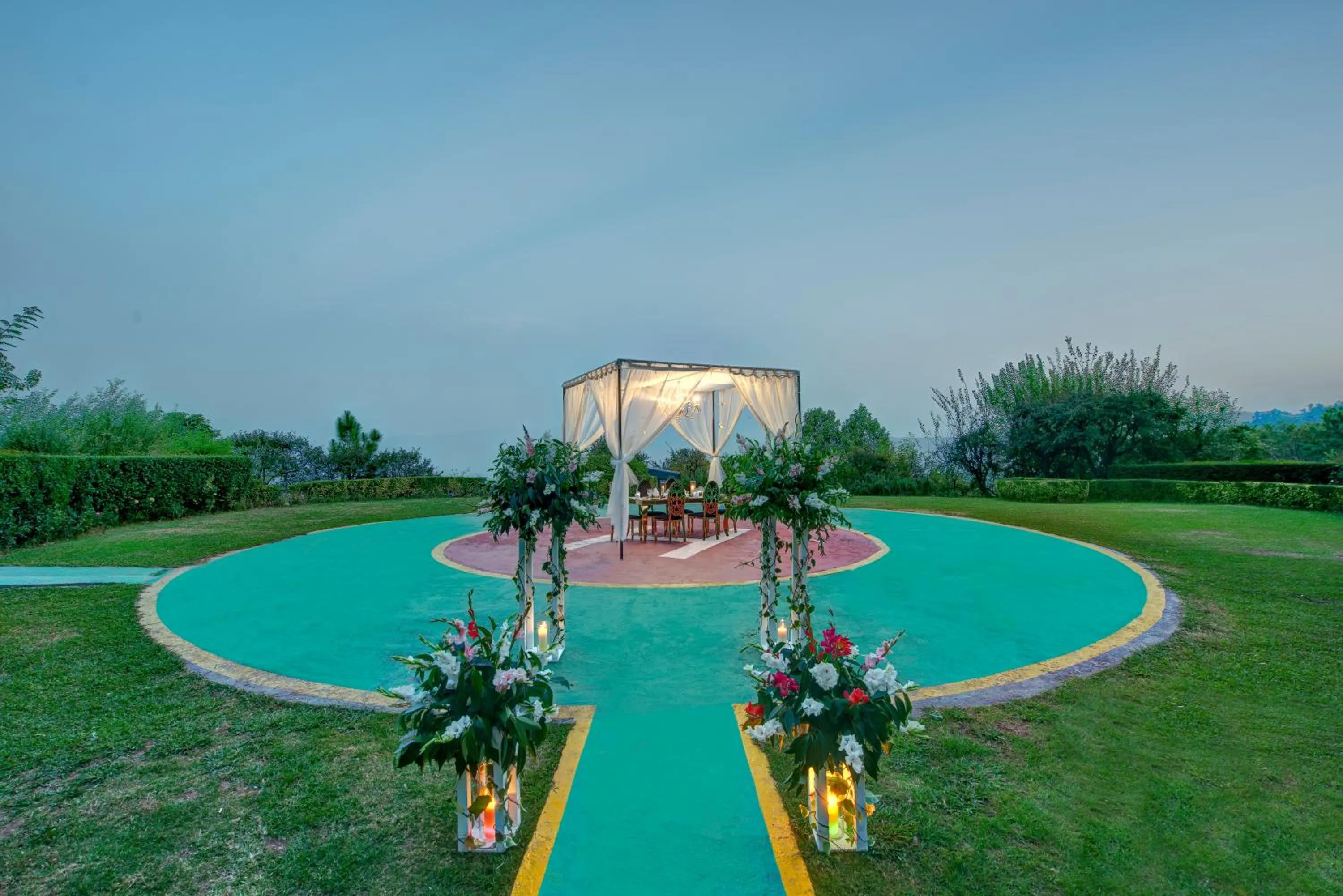 Dining area in Pearl Continental Hotel, Bhurban