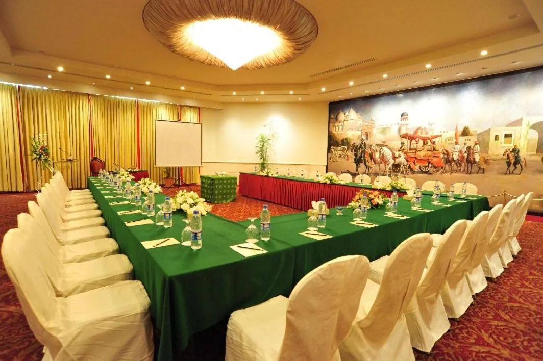Business facilities in Pearl Continental Hotel, Karachi